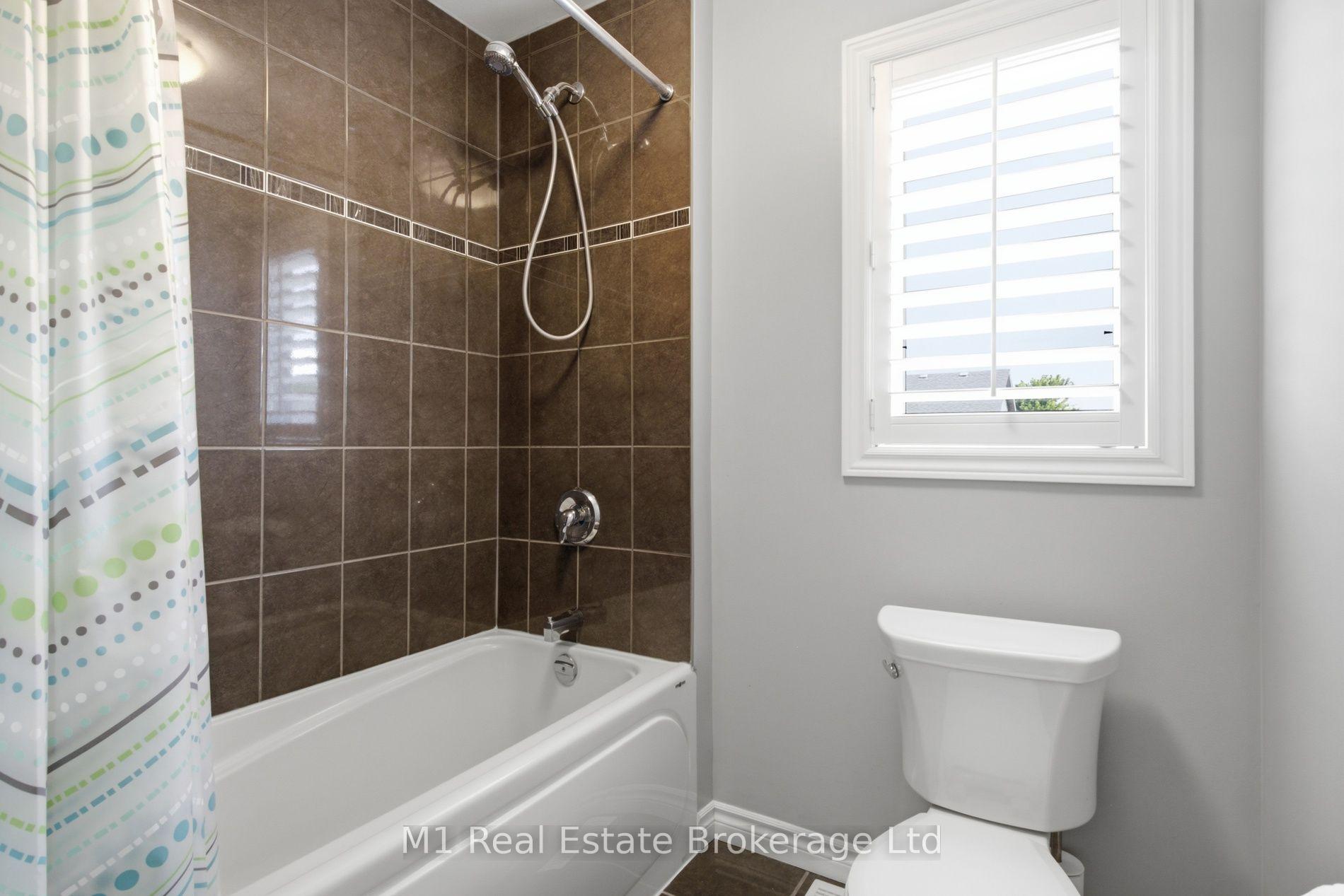 Photo 21 of 31 Healey Street, Centre Wellington, Elora/Salem — HOMEH