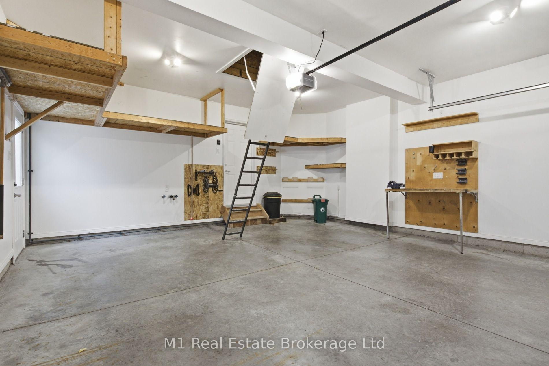 Photo 36 of 31 Healey Street, Centre Wellington, Elora/Salem — HOMEH