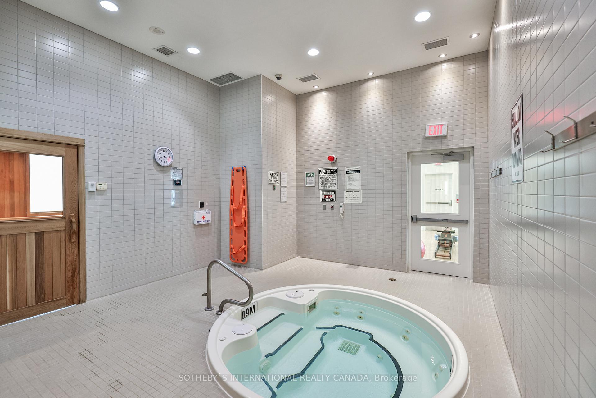 Photo 5 of Unit 433, 90 Stadium Road, Toronto, Niagara — HOMEH
