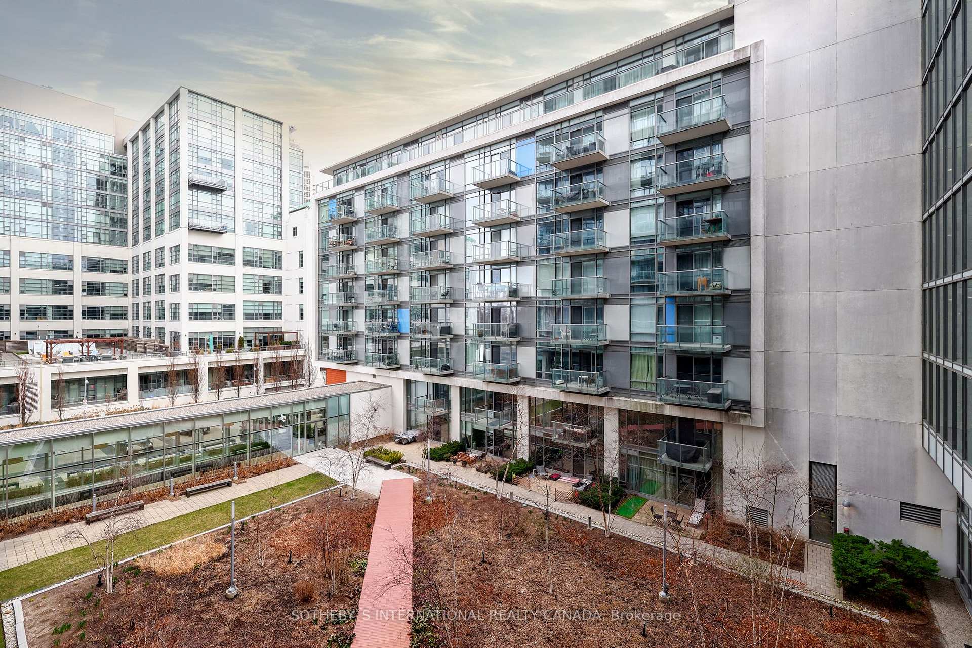 Photo 11 of Unit 433, 90 Stadium Road, Toronto, Niagara — HOMEH