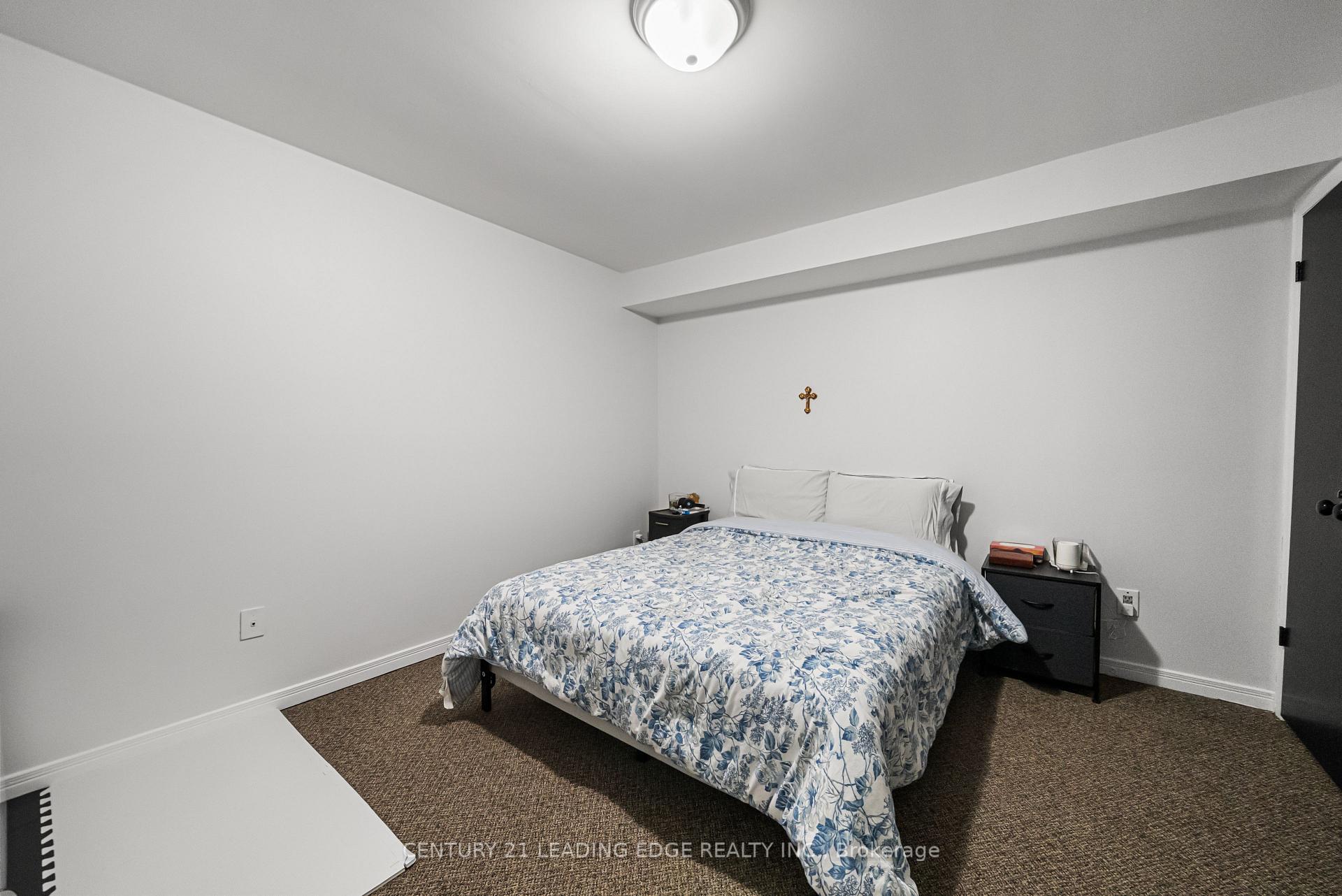 Photo 38 of 527 Glengarry Avenue, Toronto, Bedford Park-Nortown — HOMEH