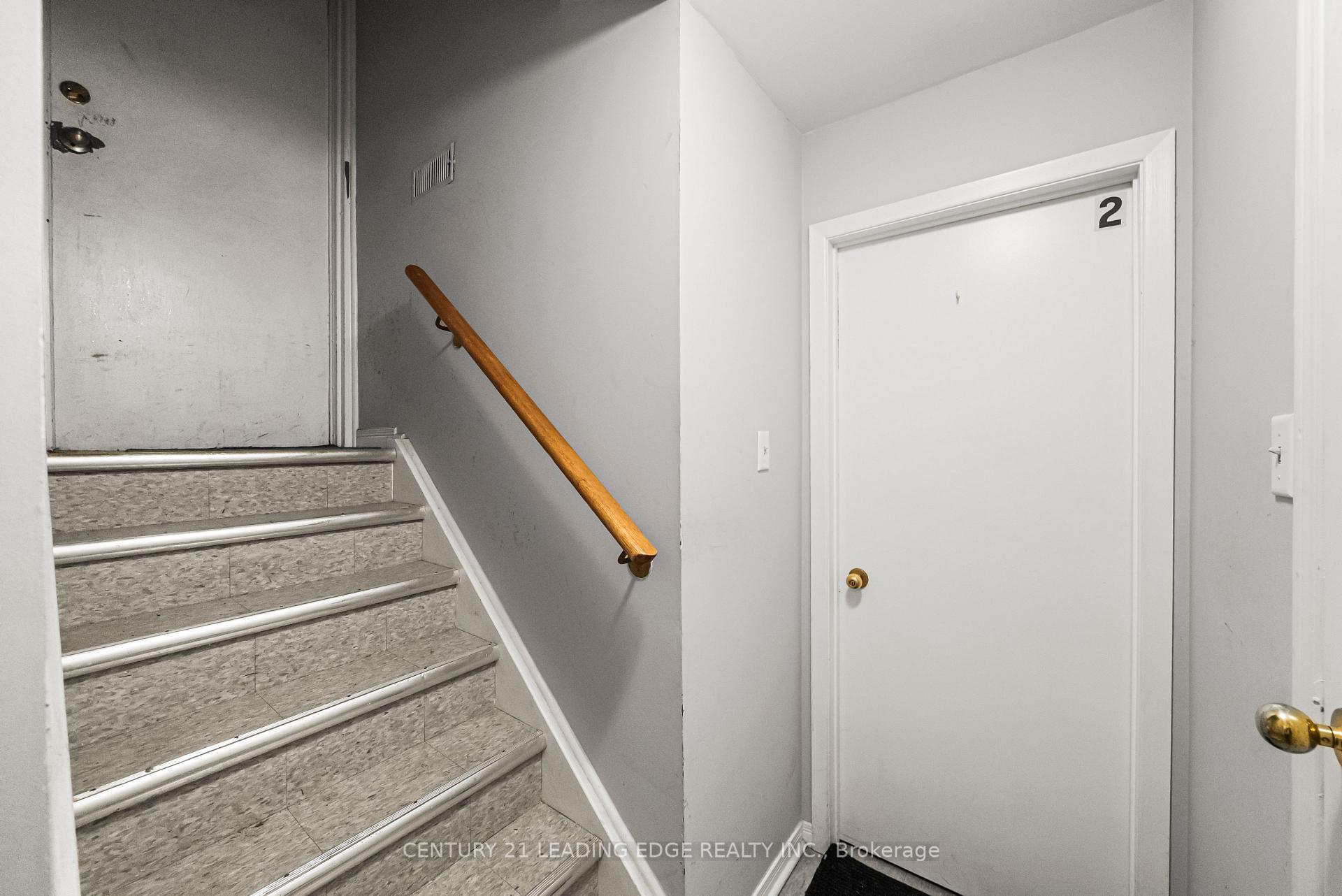 Photo 42 of 527 Glengarry Avenue, Toronto, Bedford Park-Nortown — HOMEH