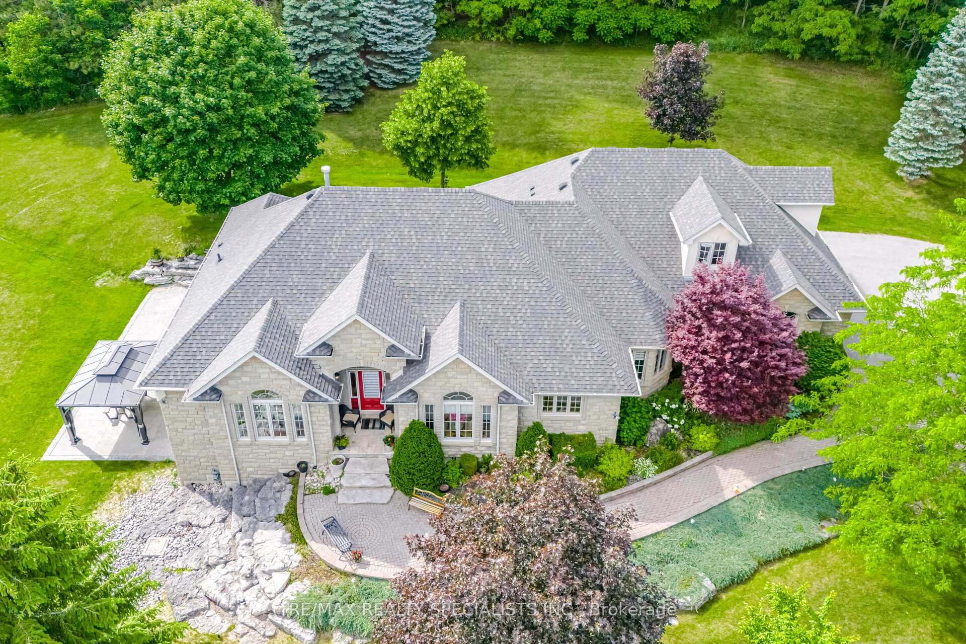 Photo 1 of 10 Valley Hill Drive, Caledon, Palgrave — HOMEH