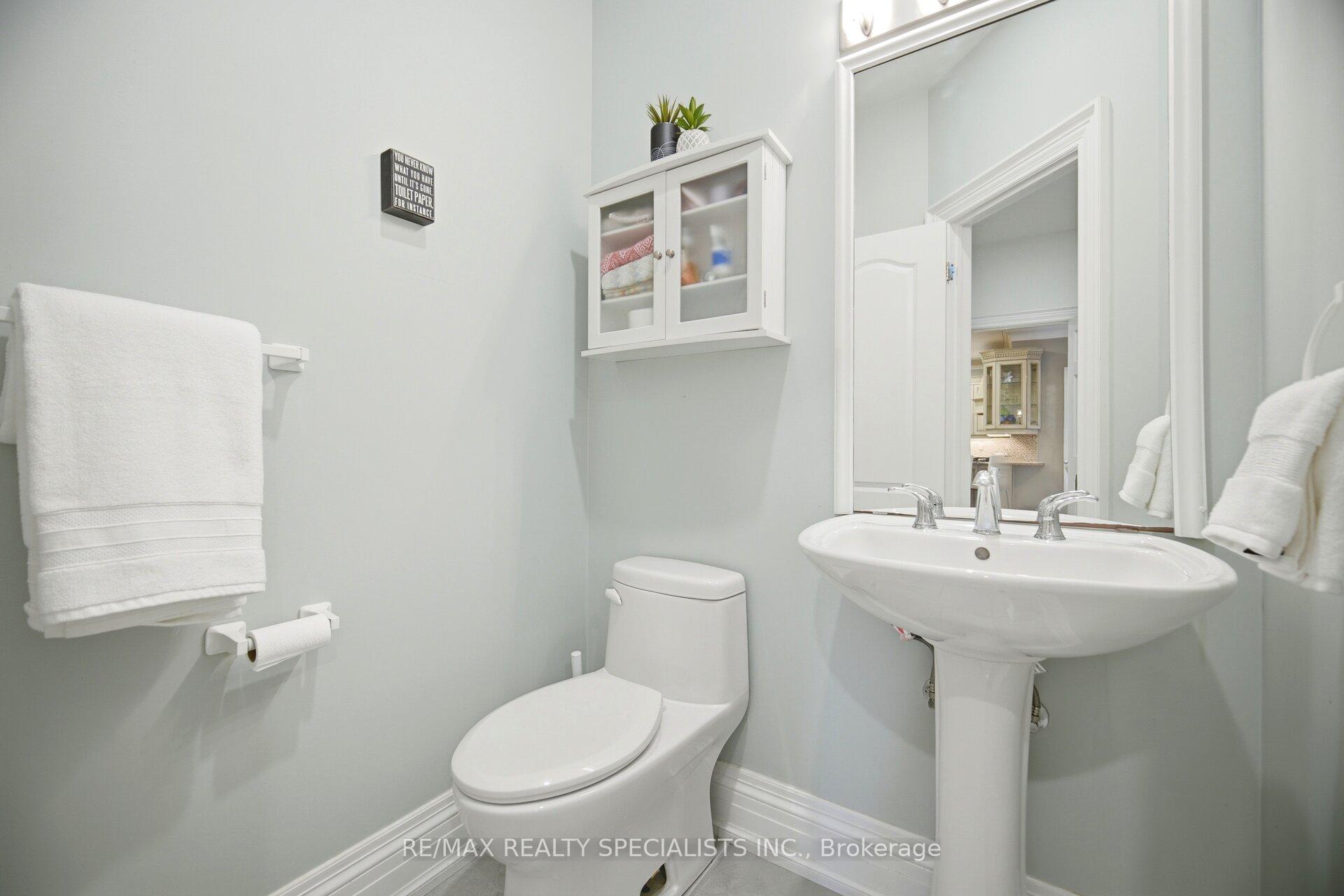 Photo 20 of 10 Valley Hill Drive, Caledon, Palgrave — HOMEH