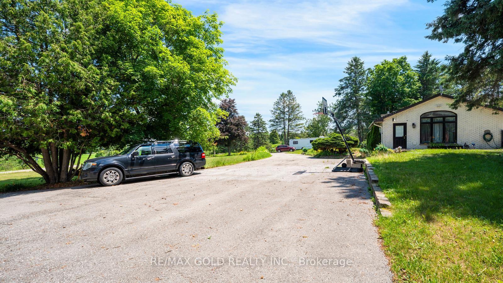 Photo 4 of 4680 Penetanguishene Road, Springwater, Hillsdale — HOMEH