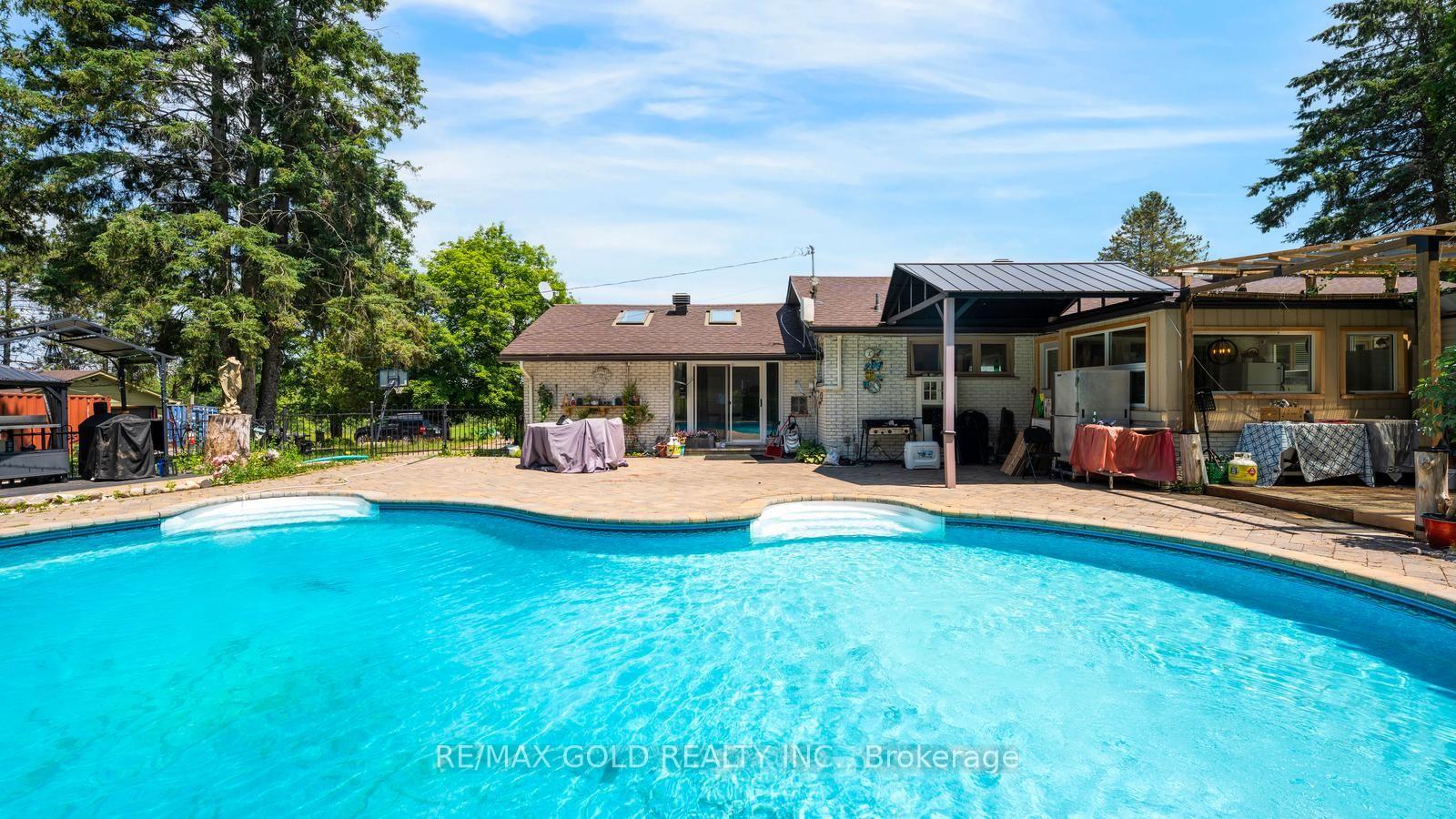 Photo 50 of 4680 Penetanguishene Road, Springwater, Hillsdale — HOMEH