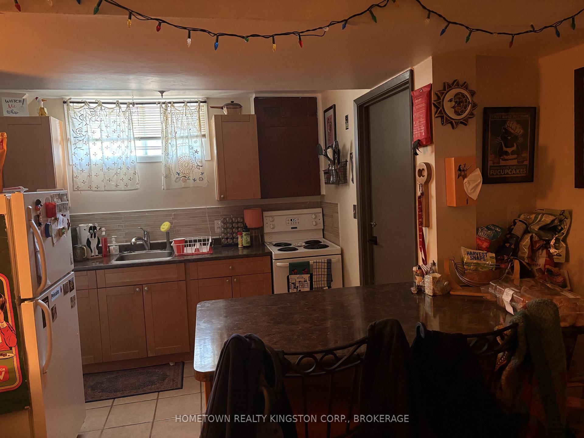 Photo 3 of Unit 2, 580 Gavin Court, Kingston, East Gardiners Rd — HOMEH