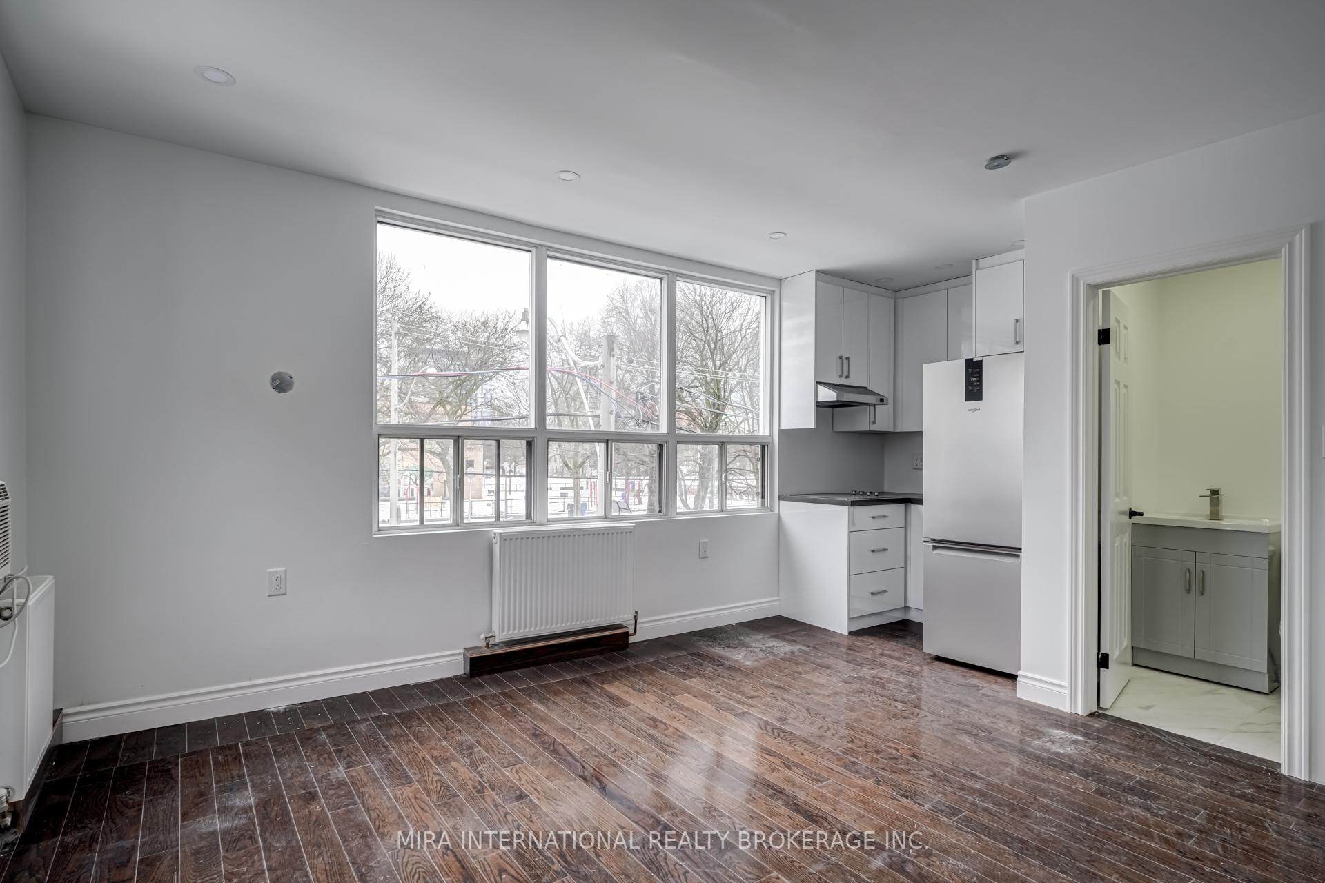 Photo 1 of Unit 207, 180 Sherbourne Street, Toronto, Moss Park — HOMEH