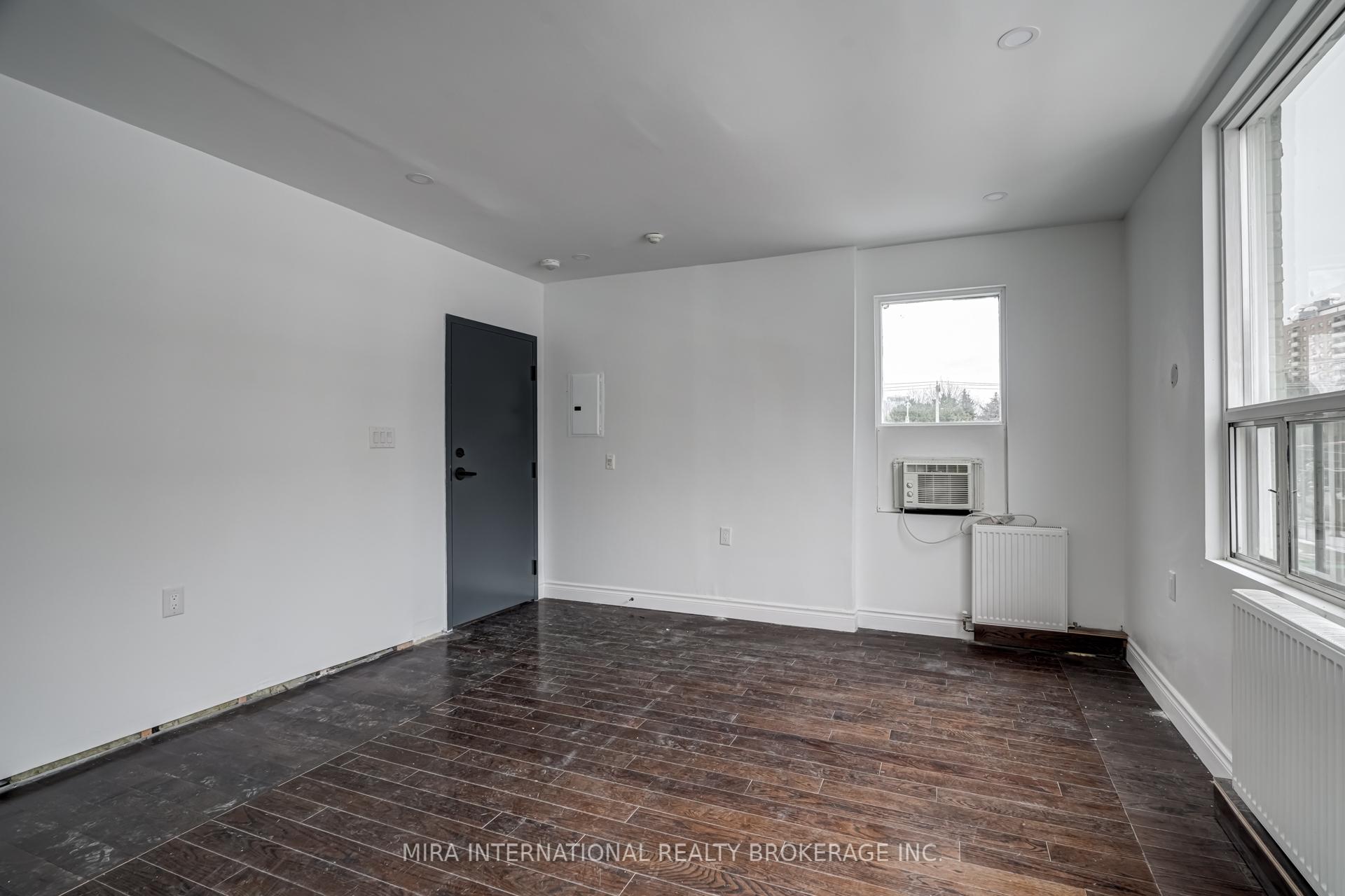 Photo 2 of Unit 207, 180 Sherbourne Street, Toronto, Moss Park — HOMEH