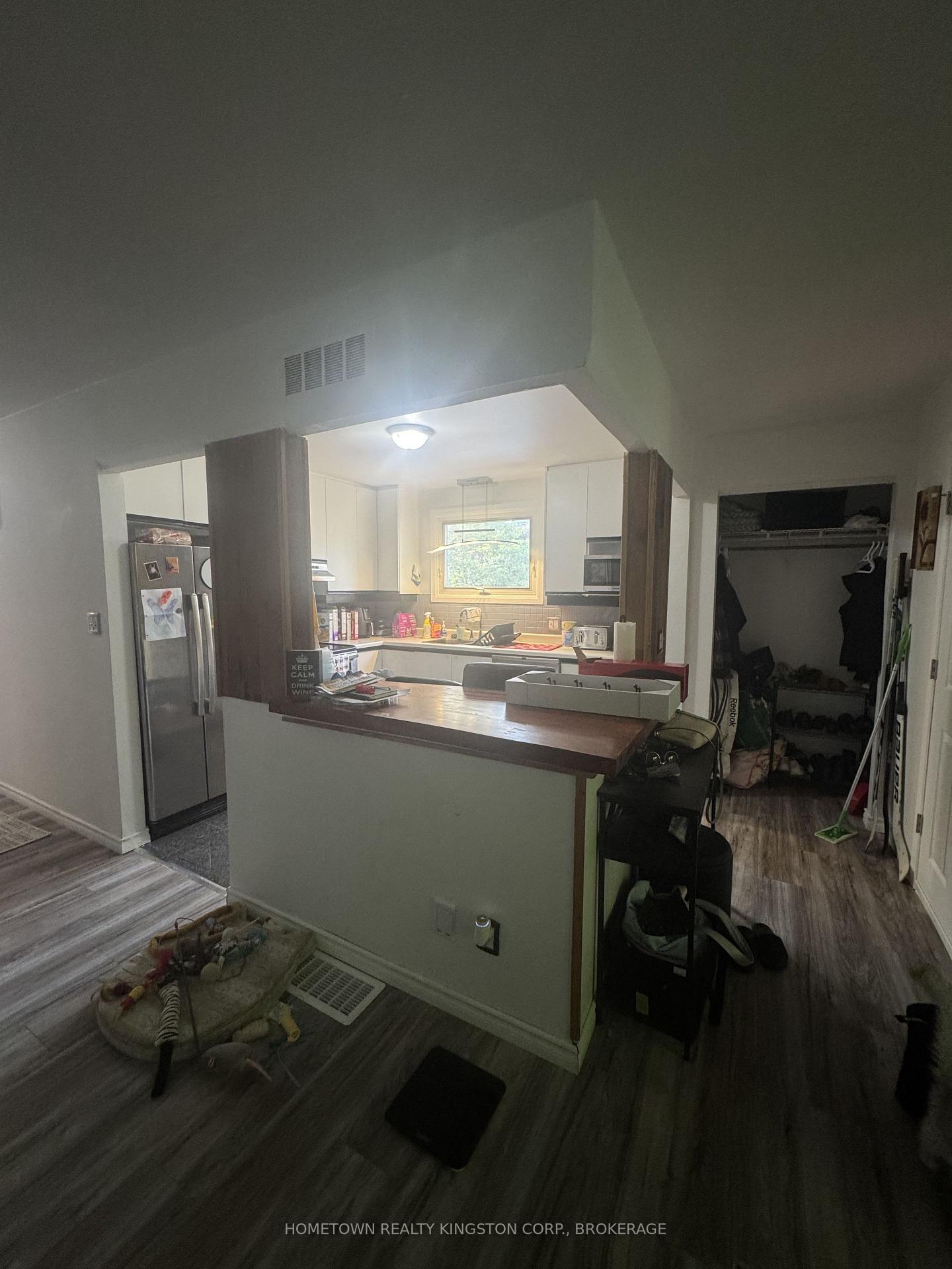 Photo 6 of Unit 1, 580 Gavin Court, Kingston, East Gardiners Rd — HOMEH