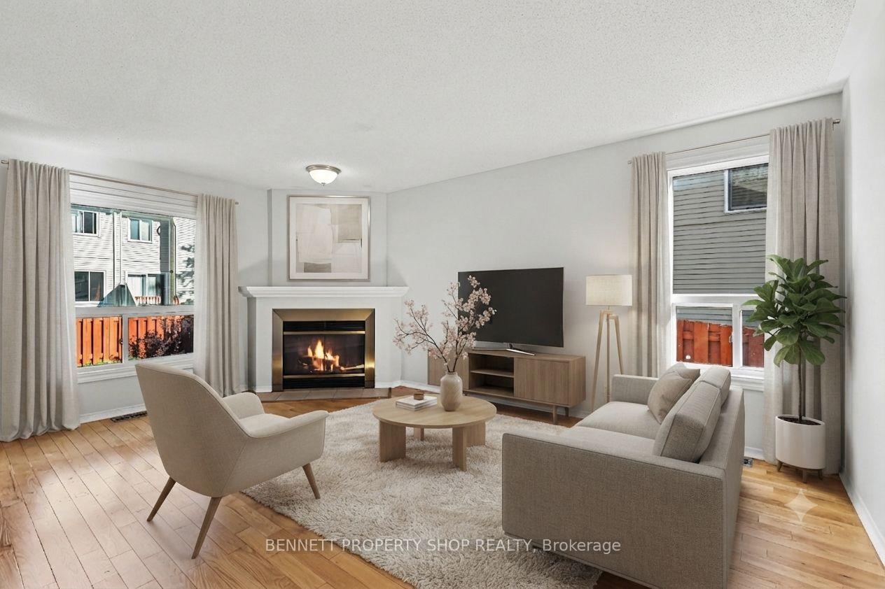 Photo 2 of 82 Emerald Meadows Drive, Ottawa, Kanata - Emerald Meadows/Trailwest — HOMEH
