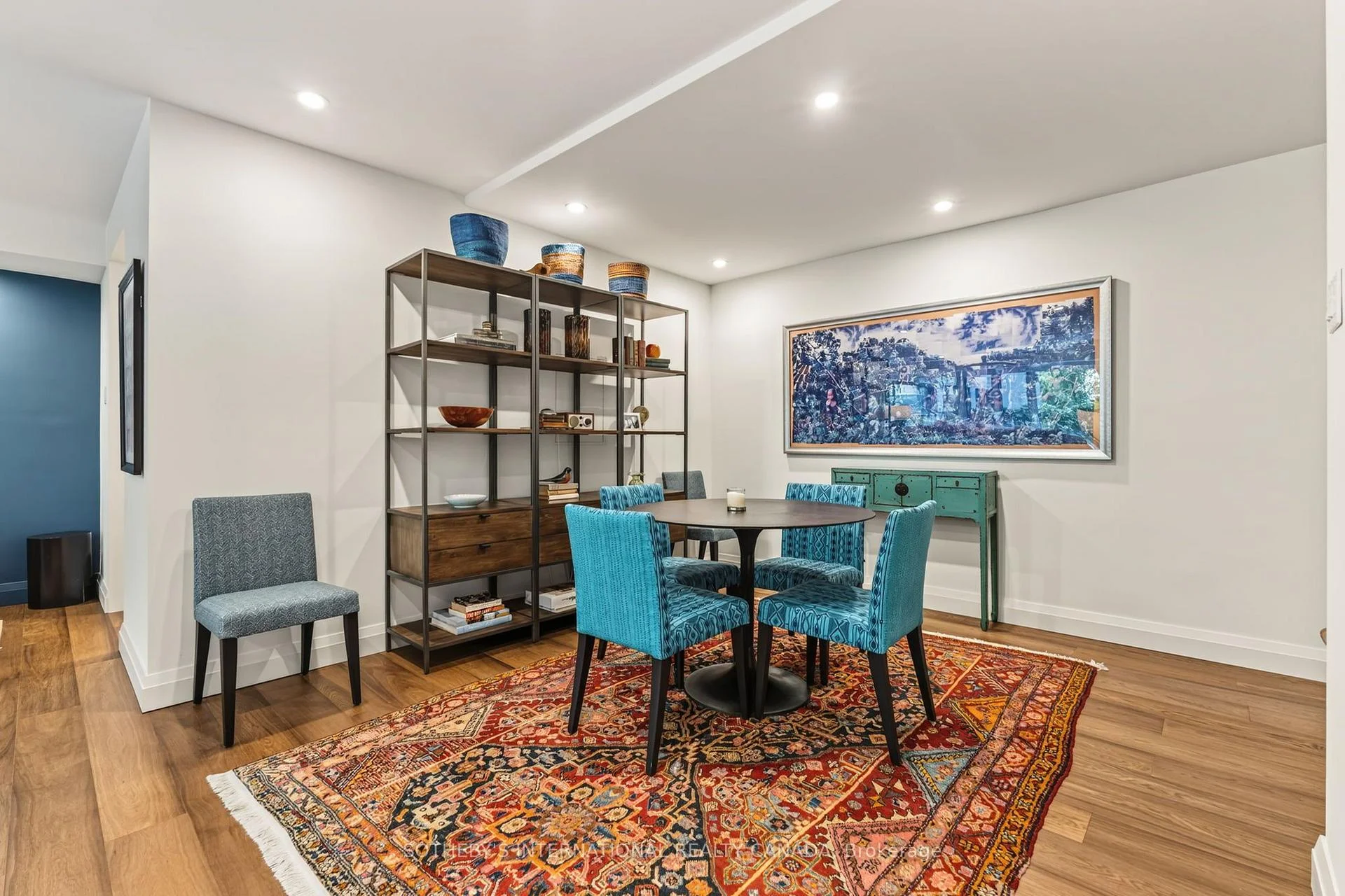 Photo 5 of Unit 104, 120 Rosedale Valley Road, Toronto, Rosedale-Moore Park — HOMEH