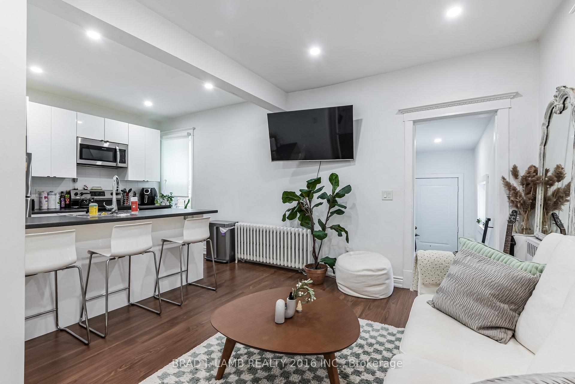 Photo 7 of Unit 2, 56 Wright Avenue, Toronto, Roncesvalles — HOMEH