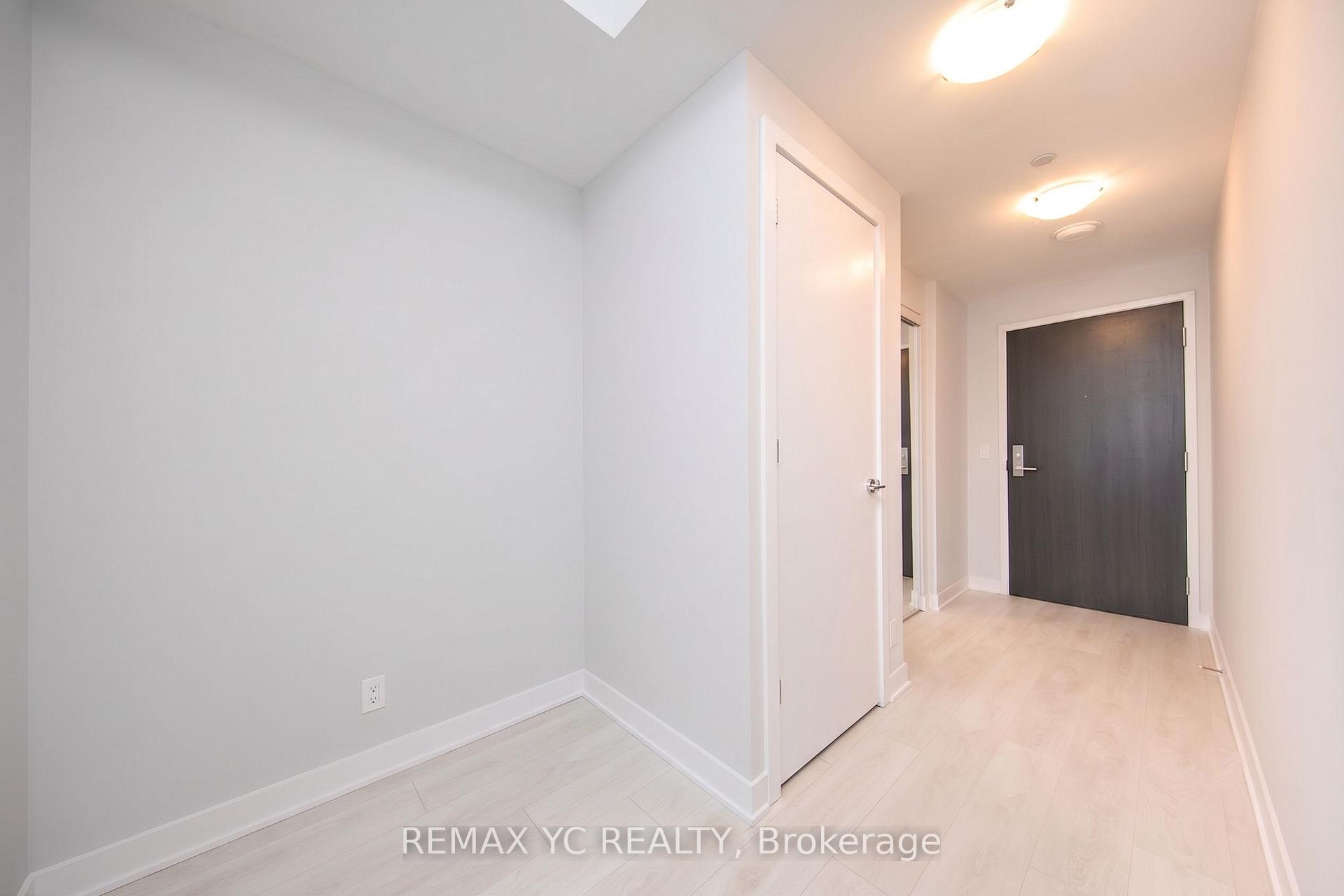 Photo 3 of Unit #1201, 2221 Yonge Street, Toronto, Mount Pleasant West — HOMEH