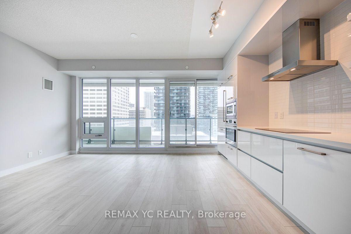 Photo 6 of Unit #1201, 2221 Yonge Street, Toronto, Mount Pleasant West — HOMEH