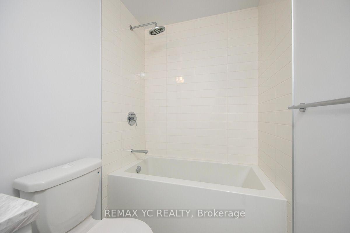 Photo 15 of Unit #1201, 2221 Yonge Street, Toronto, Mount Pleasant West — HOMEH