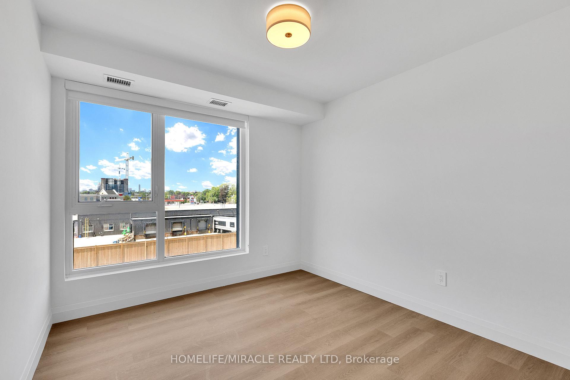 Photo 3 of Unit 313, 1333 Weber Street E, Kitchener, Stanley Park — HOMEH