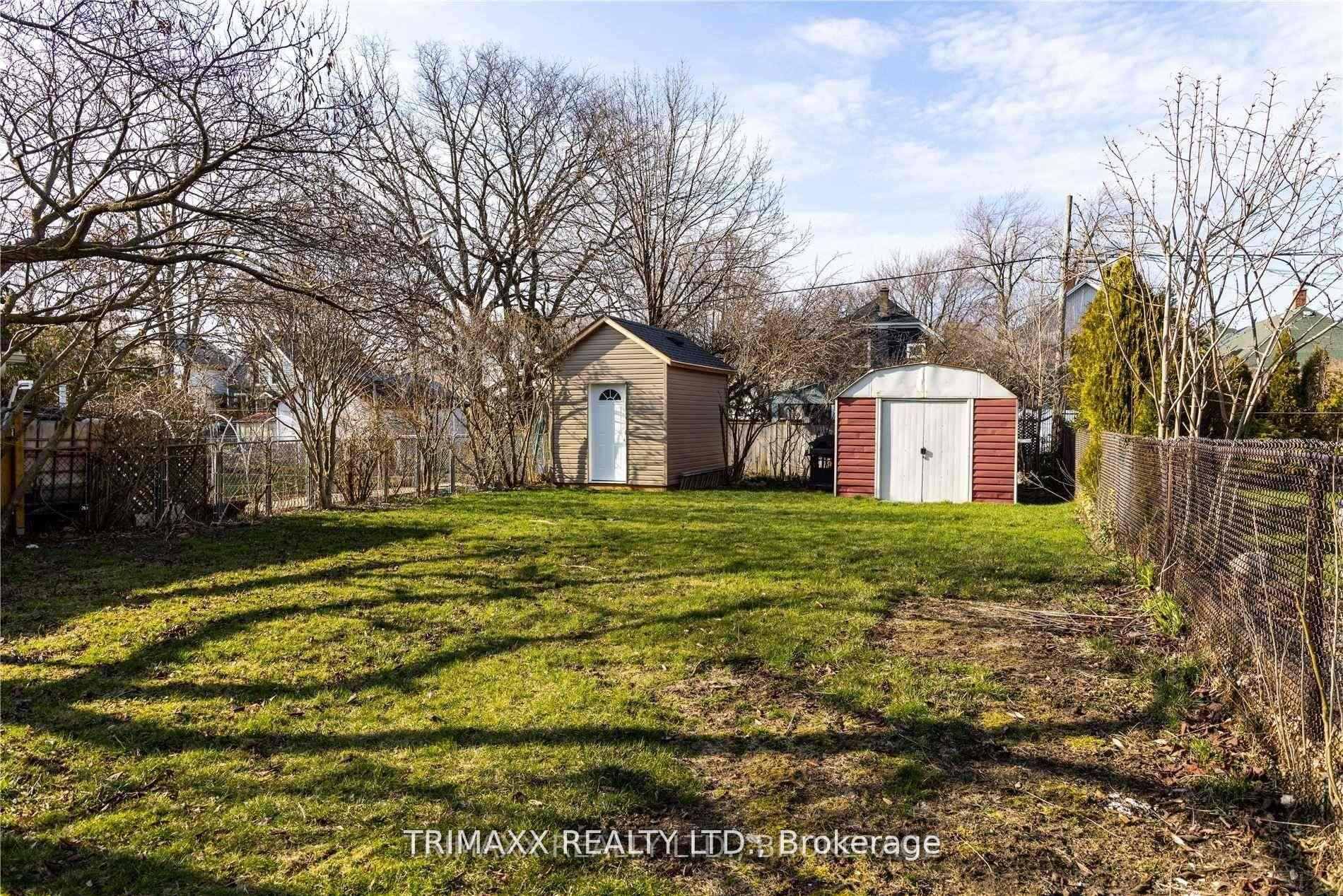 Photo 17 of 43 Dacotah Street, St. Catharines, Downtown — HOMEH