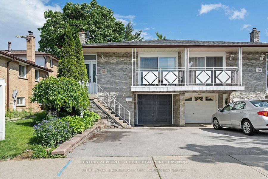 Photo 1 of Unit Main, 15 Nancy Mccredie Drive, Brampton, Brampton West — HOMEH