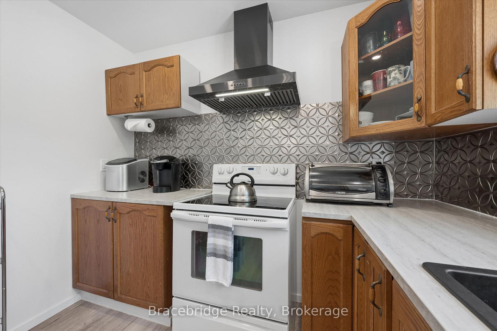 Photo 24 of 1106 River Haven Road, Bracebridge, Draper — HOMEH
