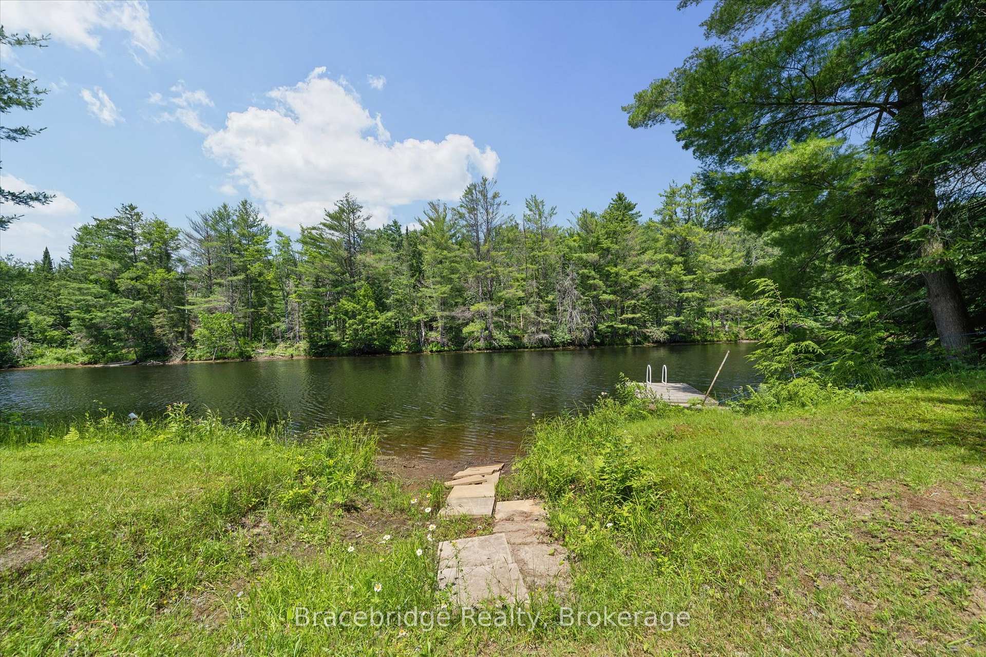 Photo 35 of 1106 River Haven Road, Bracebridge, Draper — HOMEH