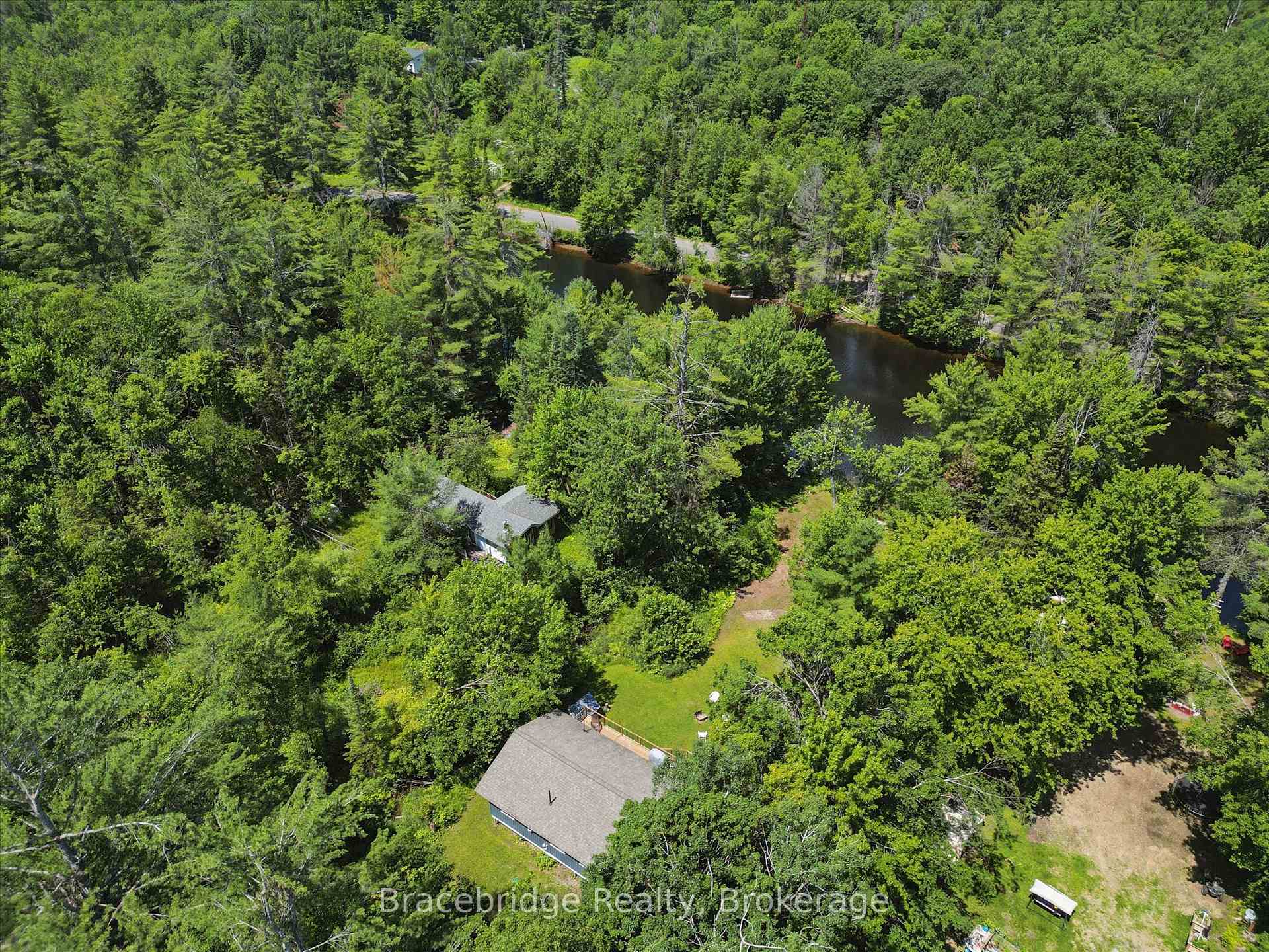 Photo 40 of 1106 River Haven Road, Bracebridge, Draper — HOMEH