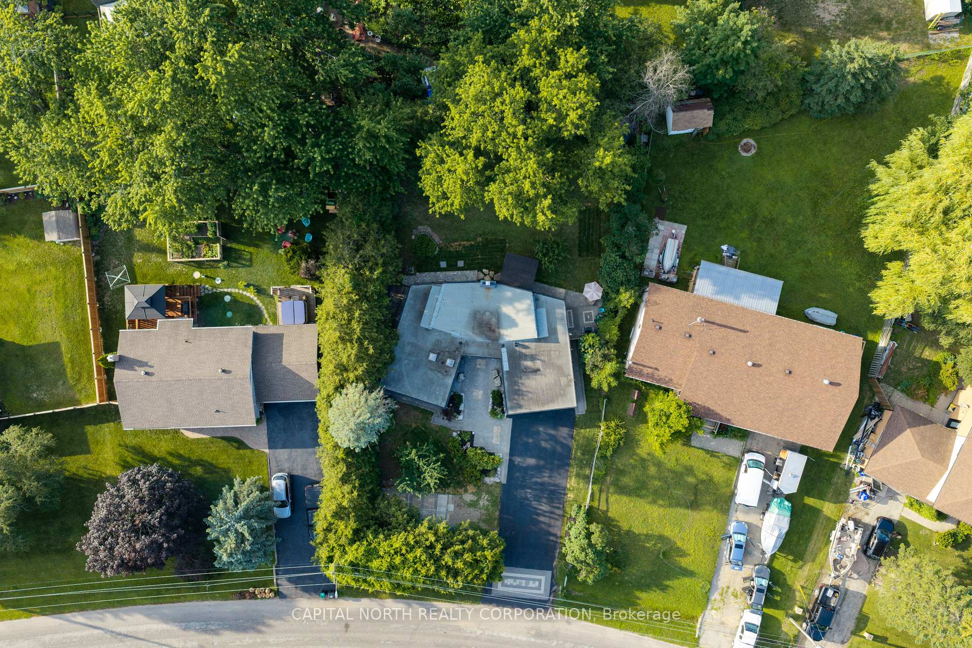 Photo 15 of 1166 Parkway Drive, Innisfil, Gilford — HOMEH