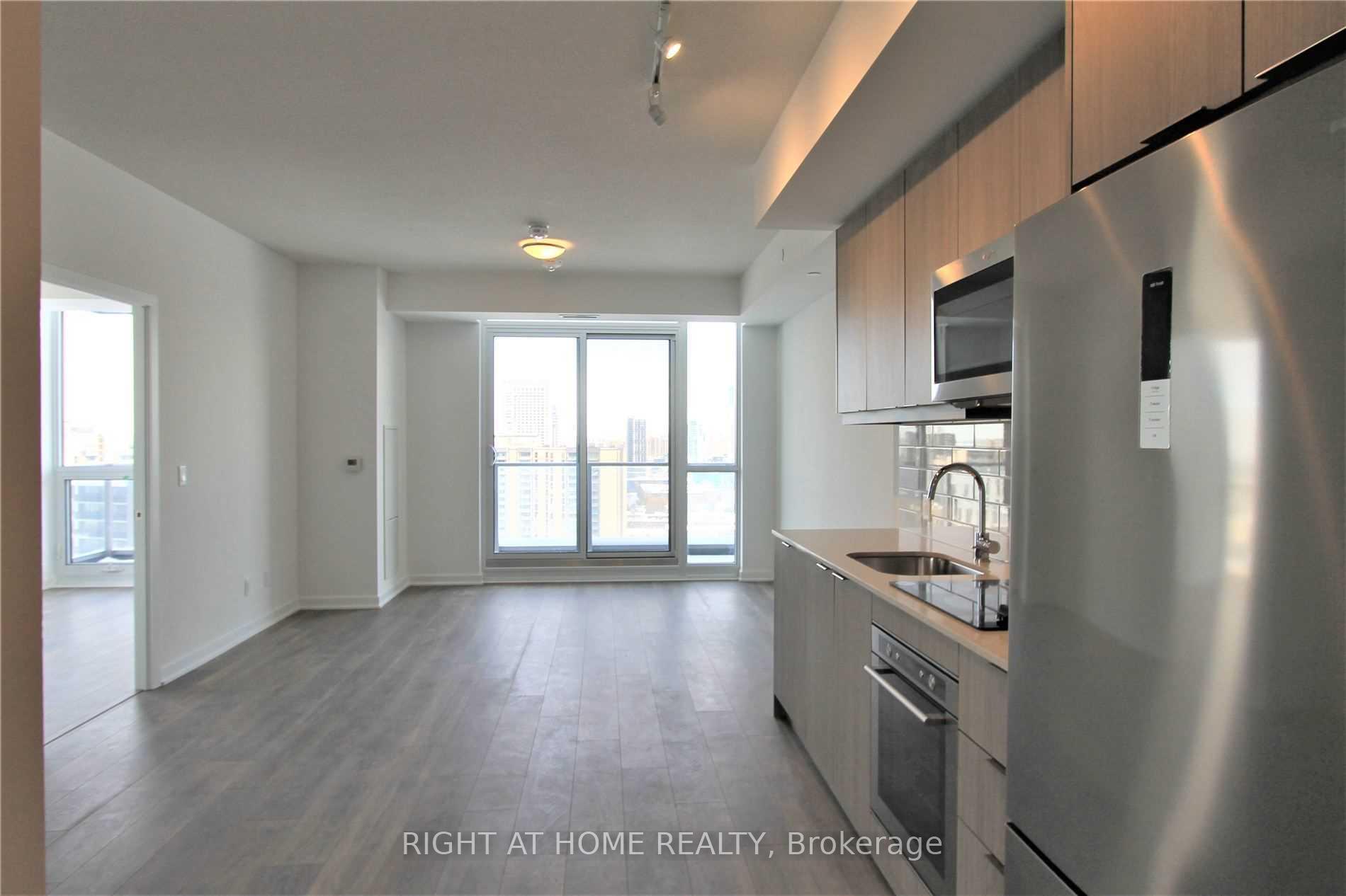 Photo 7 of Unit 1702#, 38 Forest Manor Road, North York, Henry Farm — HOMEH