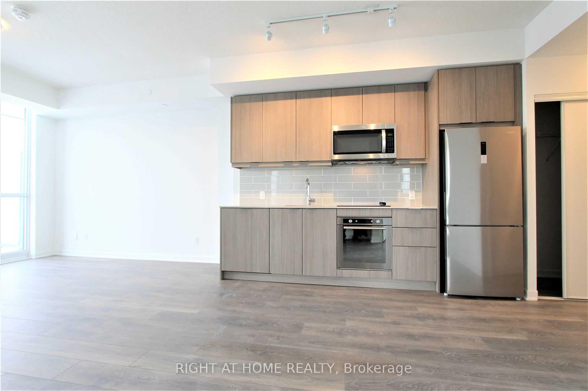 Photo 12 of Unit 1702#, 38 Forest Manor Road, North York, Henry Farm — HOMEH