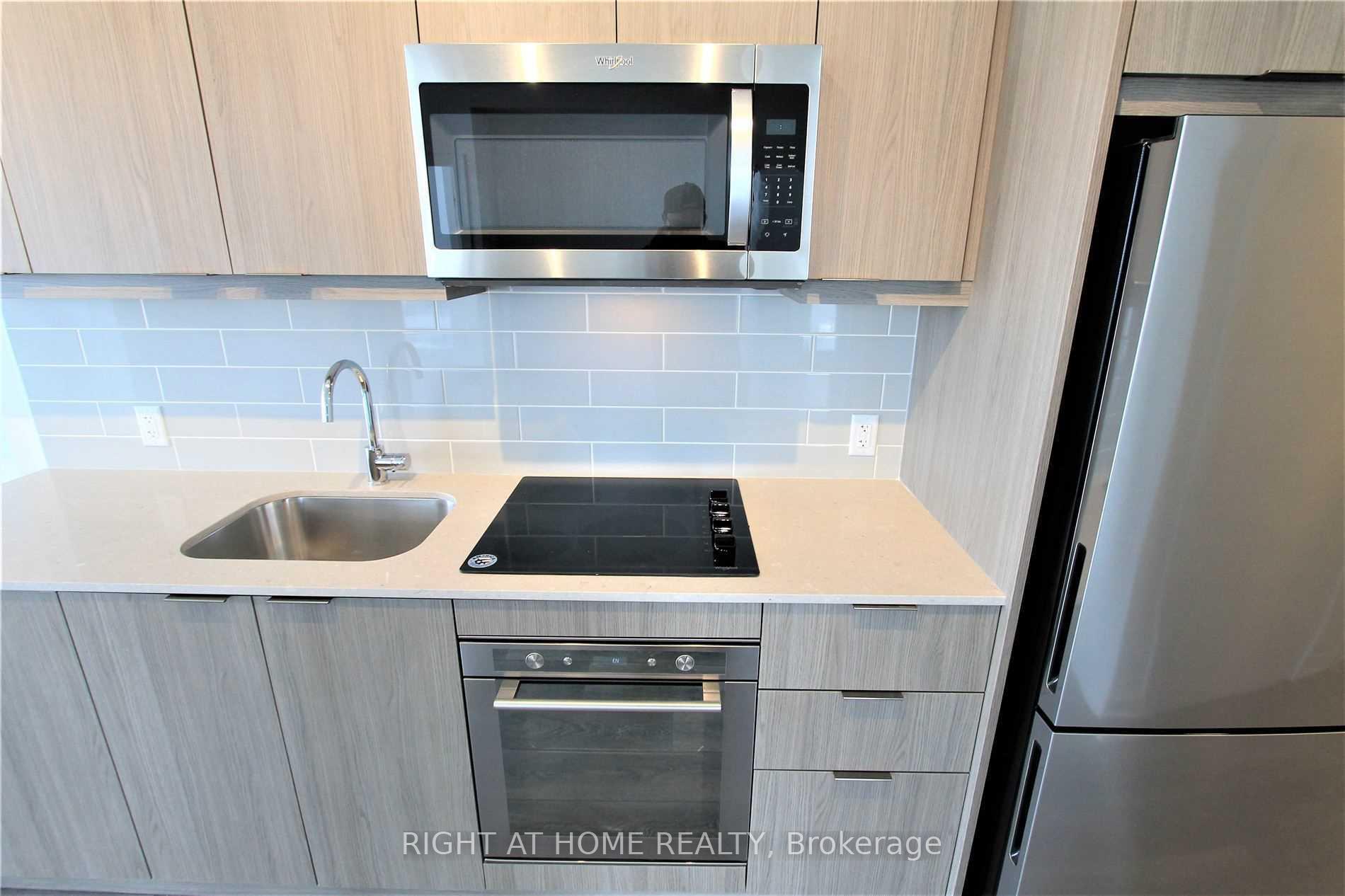 Photo 14 of Unit 1702#, 38 Forest Manor Road, North York, Henry Farm — HOMEH