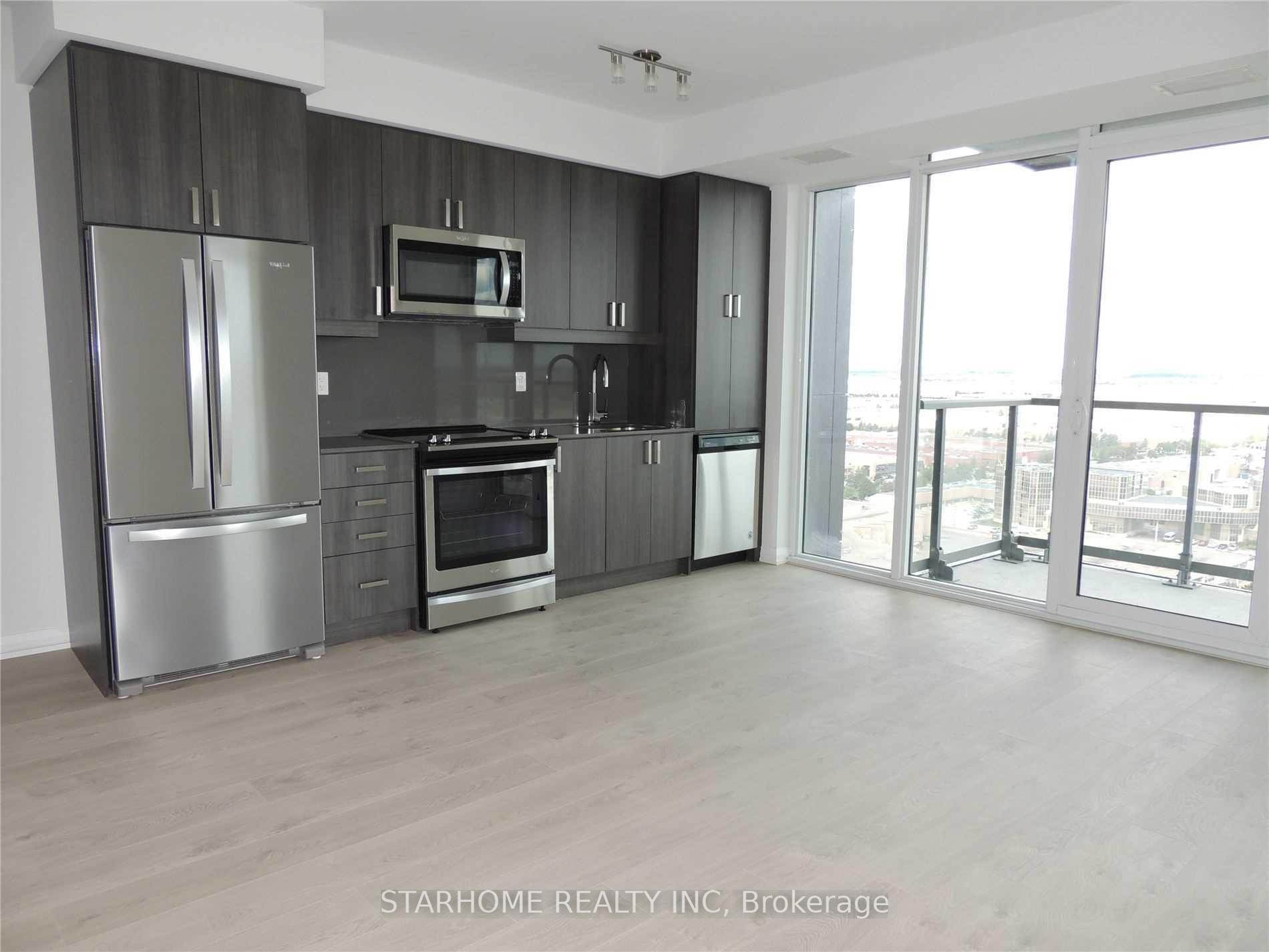 Photo 3 of Unit 2015, 7895 Jane Street, Vaughan, Concord — HOMEH
