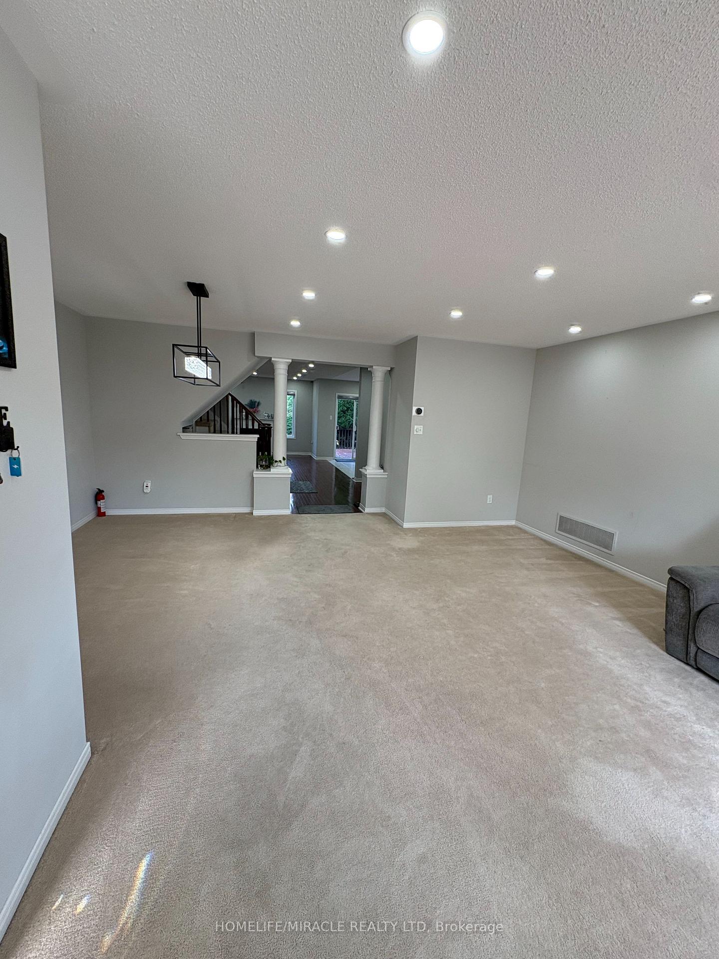 Photo 7 of 15 Nobbs Drive, Ajax, Northwest Ajax — HOMEH