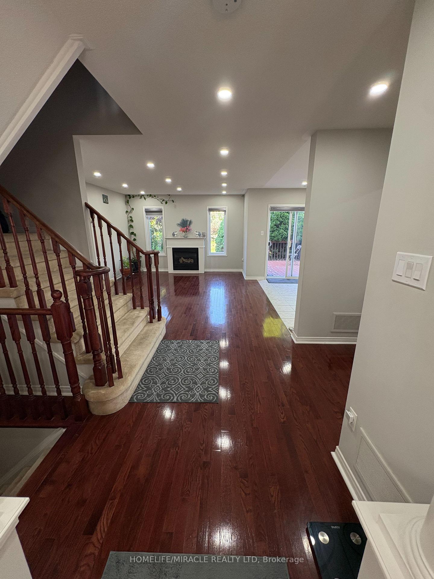 Photo 9 of 15 Nobbs Drive, Ajax, Northwest Ajax — HOMEH