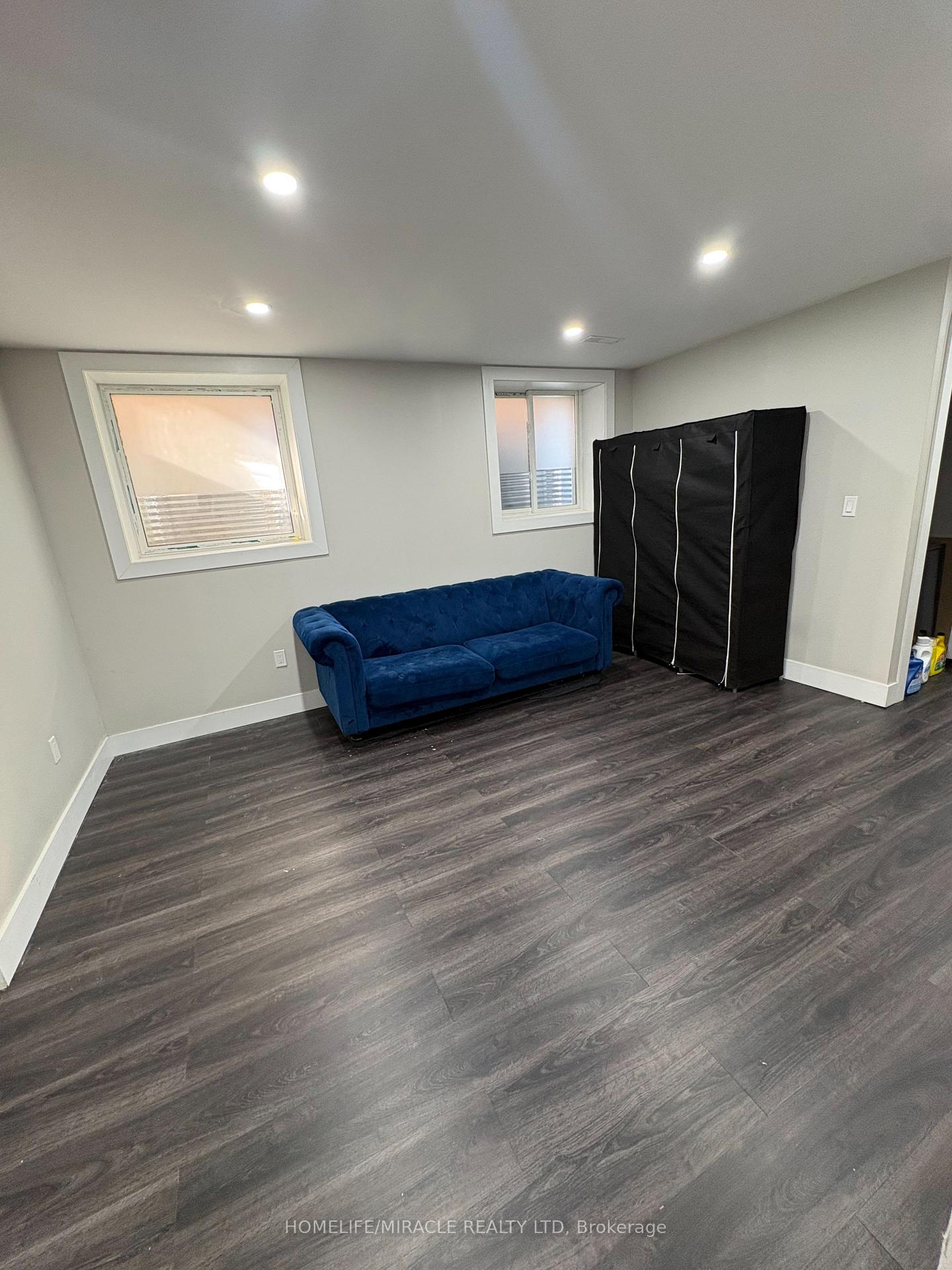 Photo 24 of 15 Nobbs Drive, Ajax, Northwest Ajax — HOMEH