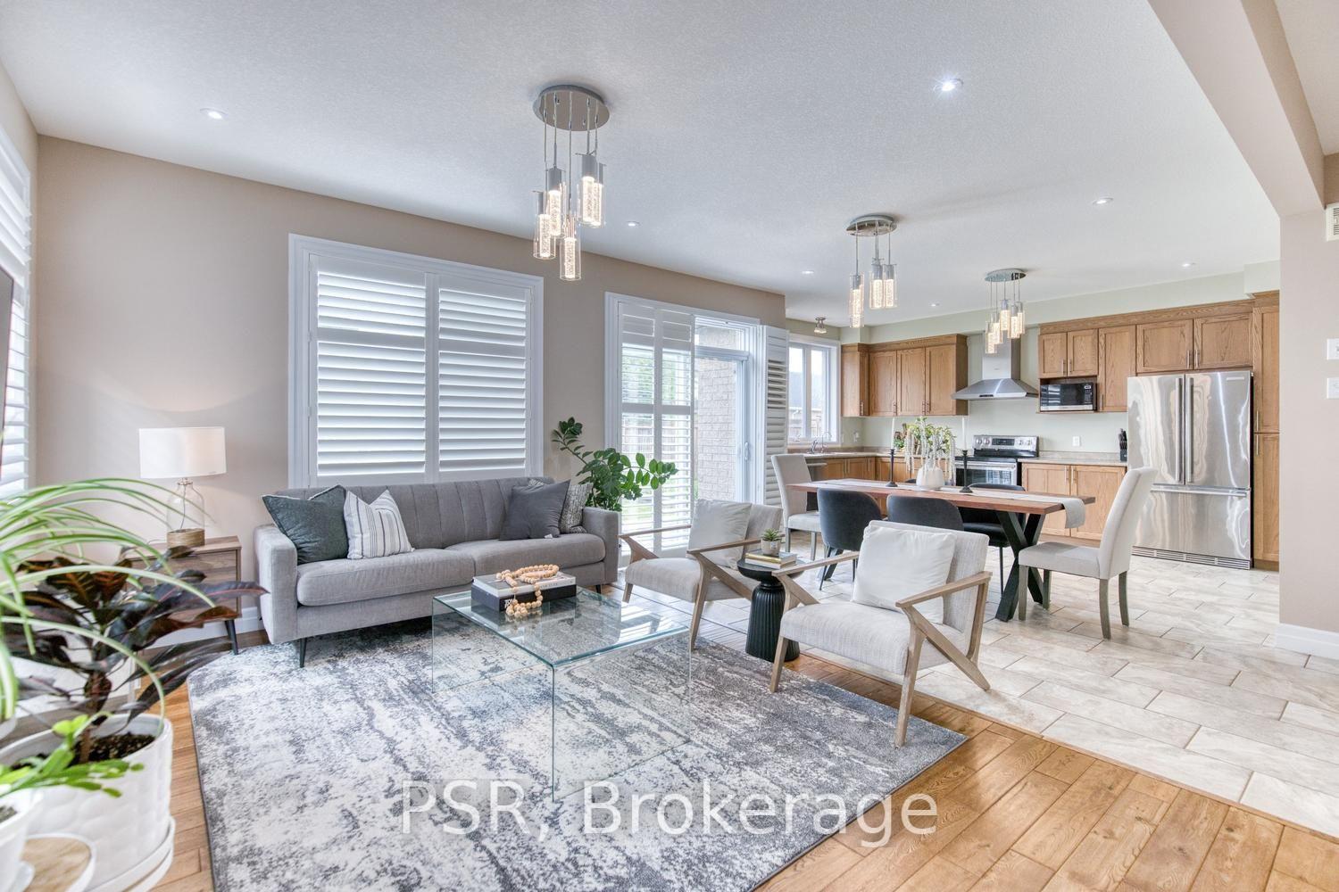 Photo 6 of 540 Landgren Court, Waterloo — HOMEH