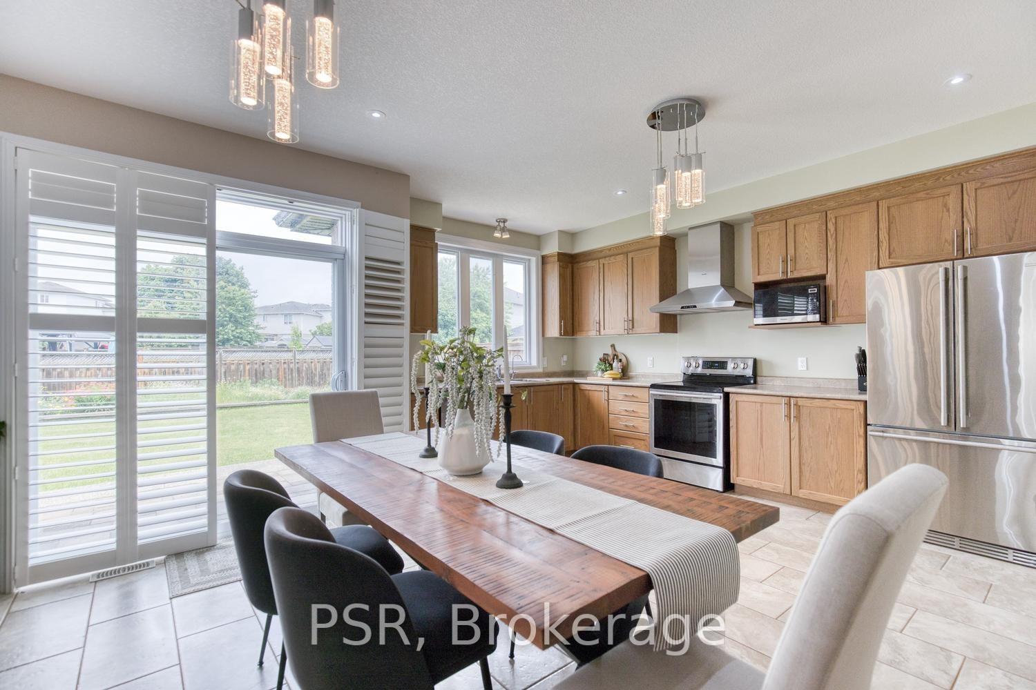 Photo 8 of 540 Landgren Court, Waterloo — HOMEH