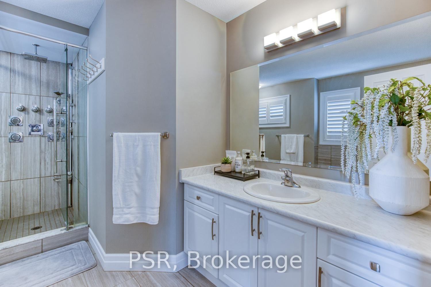 Photo 19 of 540 Landgren Court, Waterloo — HOMEH