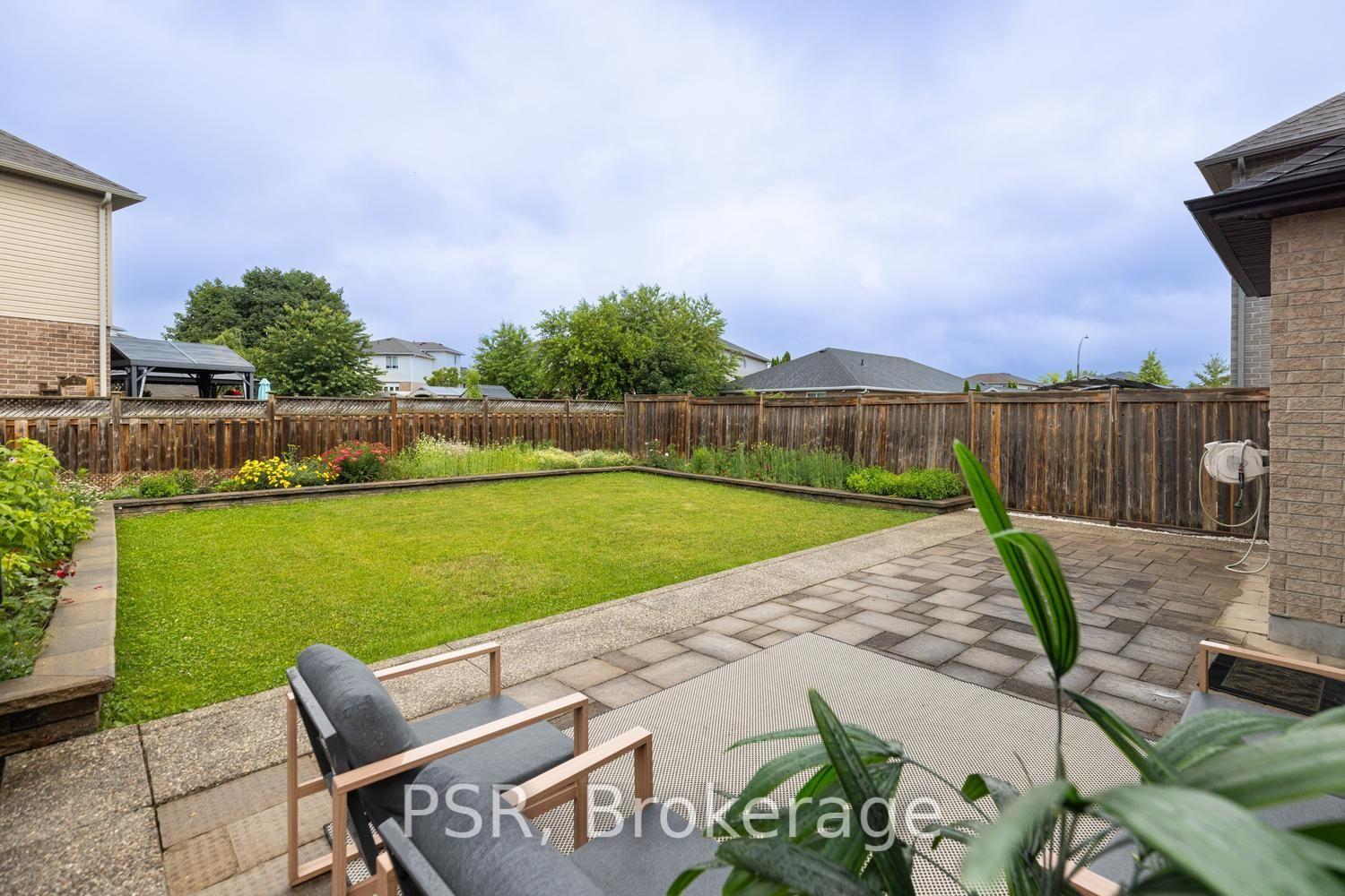 Photo 29 of 540 Landgren Court, Waterloo — HOMEH
