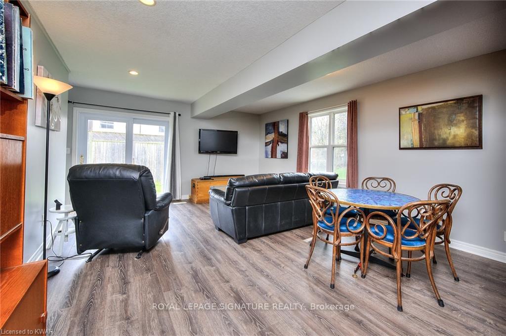 Photo 5 of Unit B, 29 Marshall Street, Waterloo, Beechwood/University — HOMEH