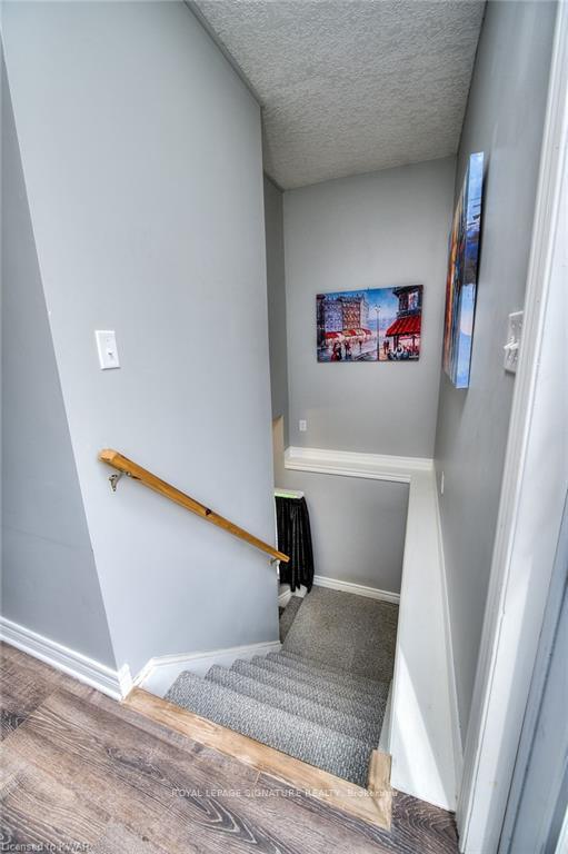 Photo 7 of Unit B, 29 Marshall Street, Waterloo, Beechwood/University — HOMEH