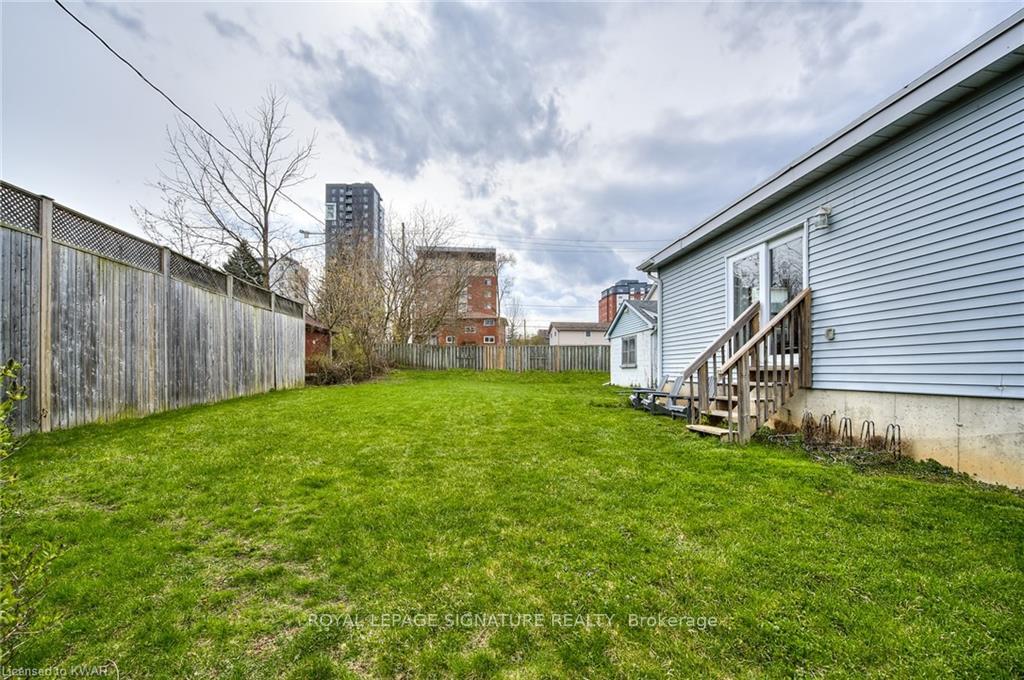 Photo 18 of Unit B, 29 Marshall Street, Waterloo, Beechwood/University — HOMEH