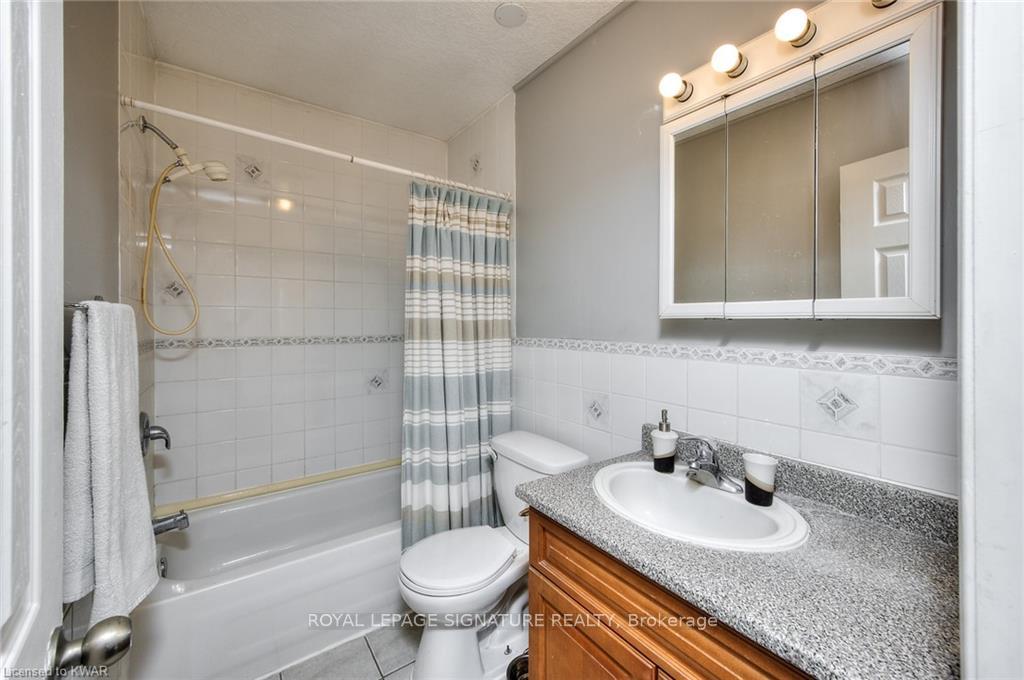 Photo 23 of Unit B, 29 Marshall Street, Waterloo, Beechwood/University — HOMEH