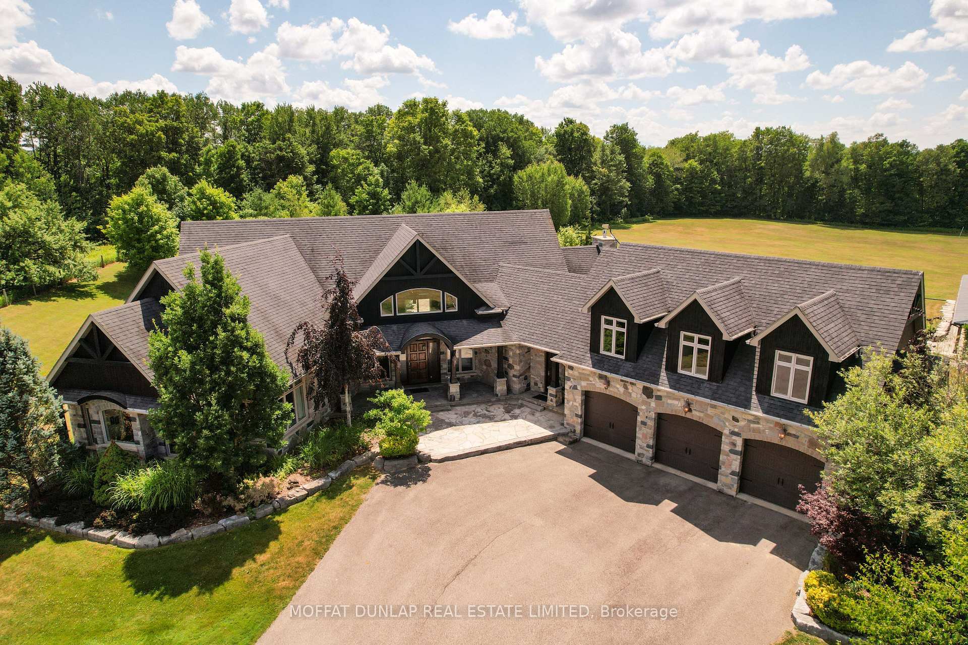 Photo 2 of 15520 Horseshoe Hill Road, Caledon, Rural Caledon — HOMEH