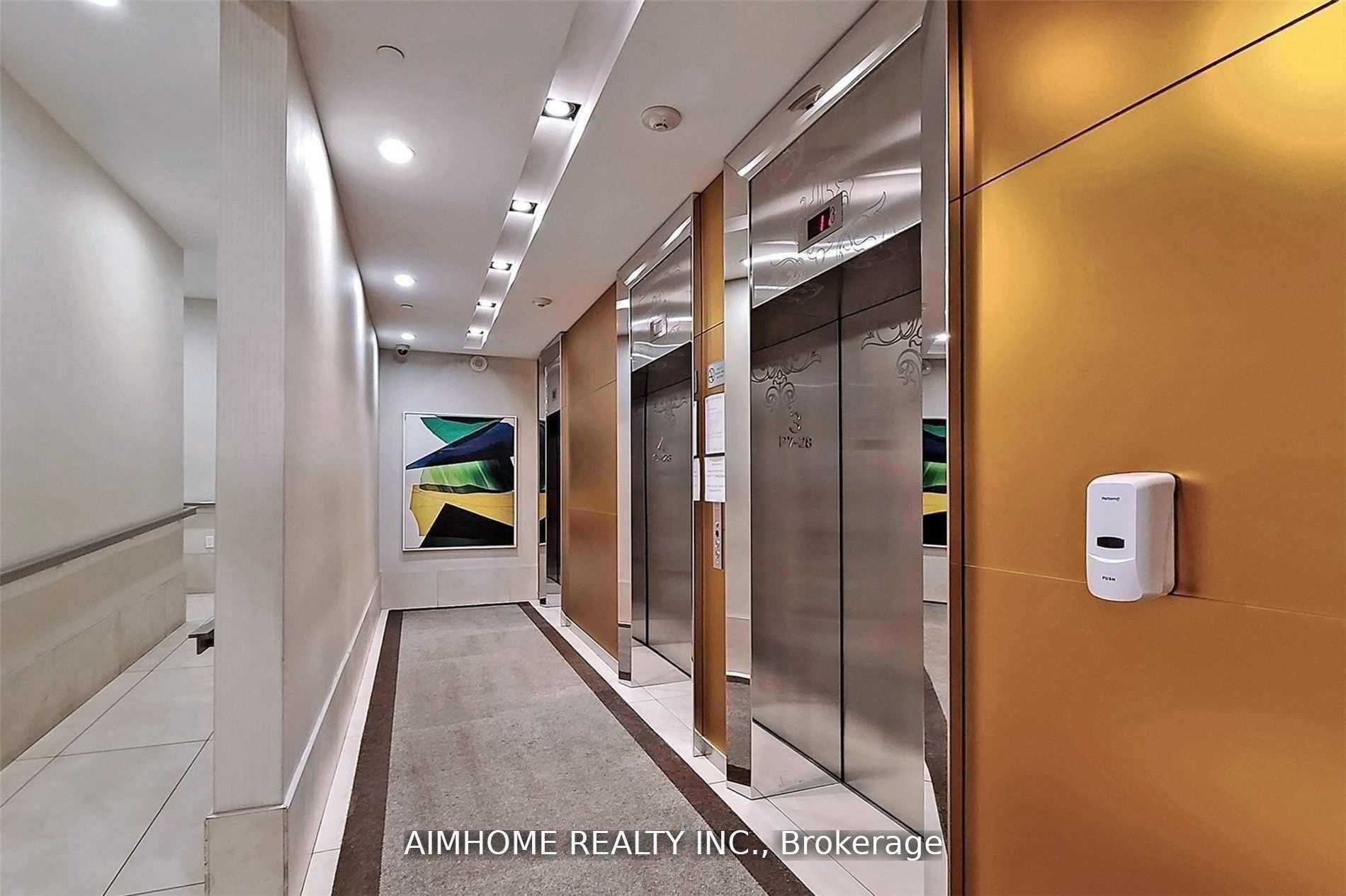 Photo 6 of Unit 2007, 832 Bay Street, Toronto, Bay Street Corridor — HOMEH