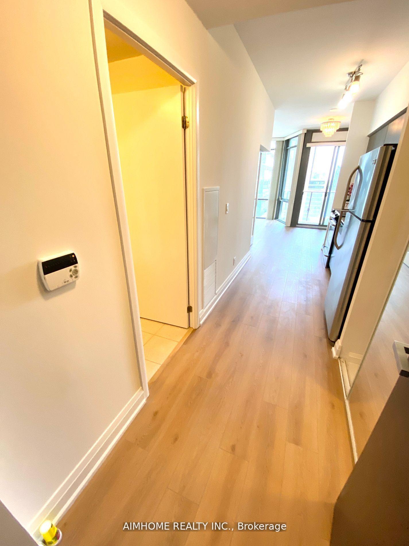 Photo 13 of Unit 2007, 832 Bay Street, Toronto, Bay Street Corridor — HOMEH