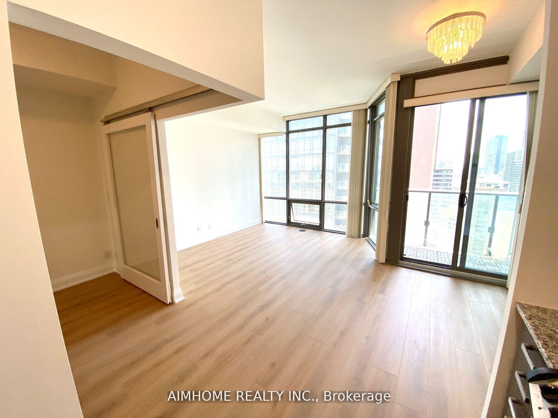 Photo 17 of Unit 2007, 832 Bay Street, Toronto, Bay Street Corridor — HOMEH