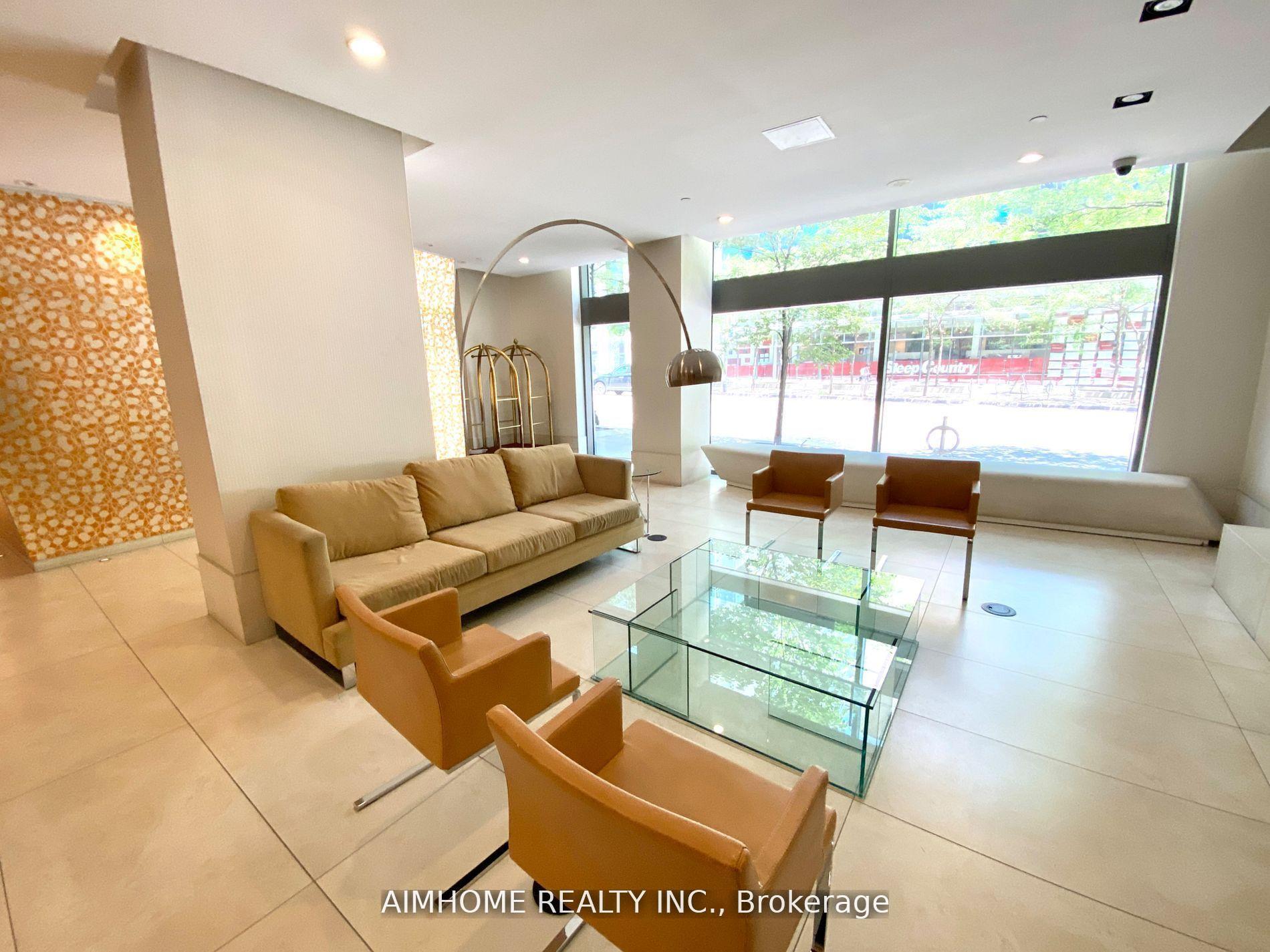 Photo 31 of Unit 2007, 832 Bay Street, Toronto, Bay Street Corridor — HOMEH