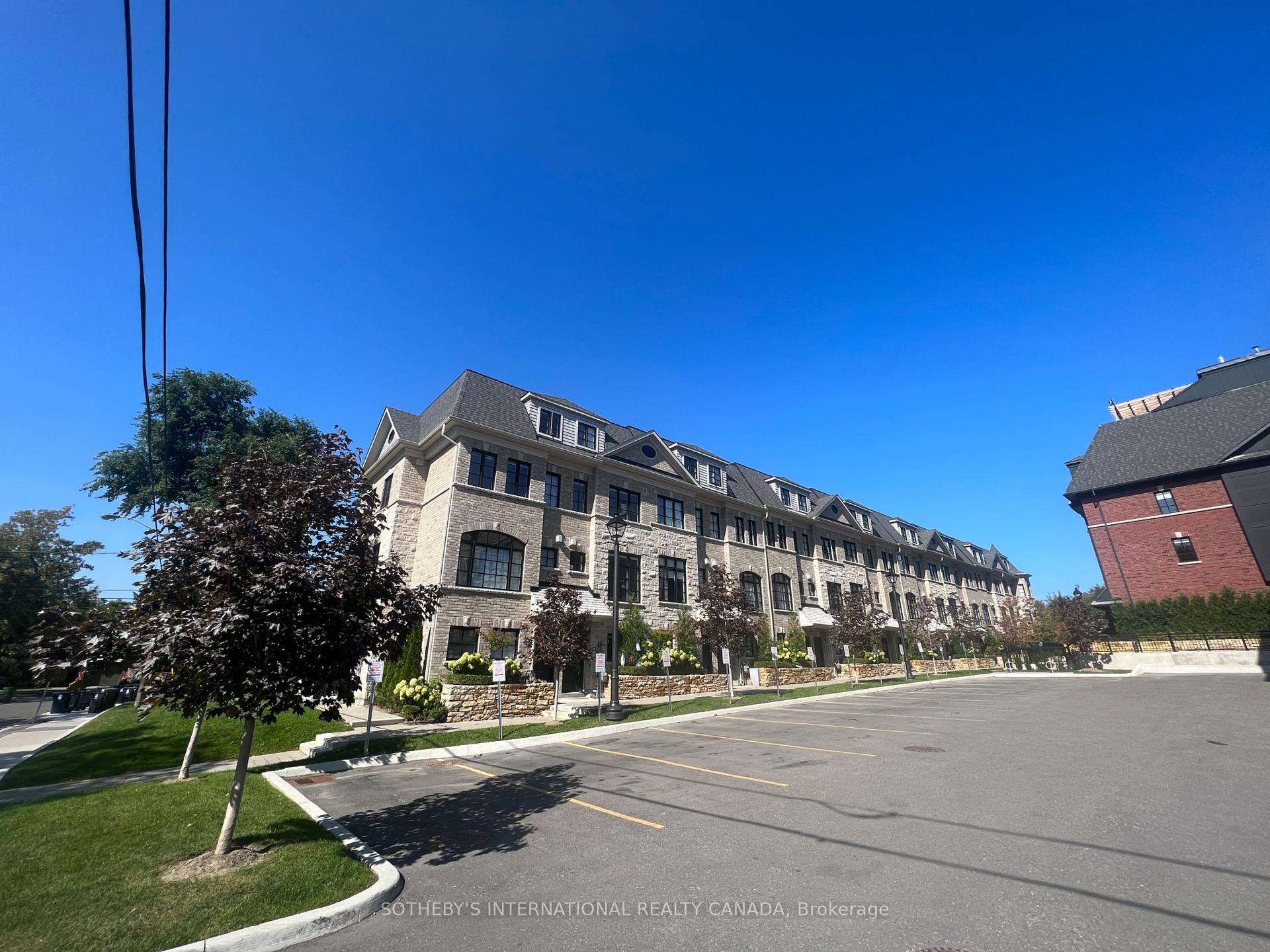 Front of Unit 30, 80 Daisy Avenue