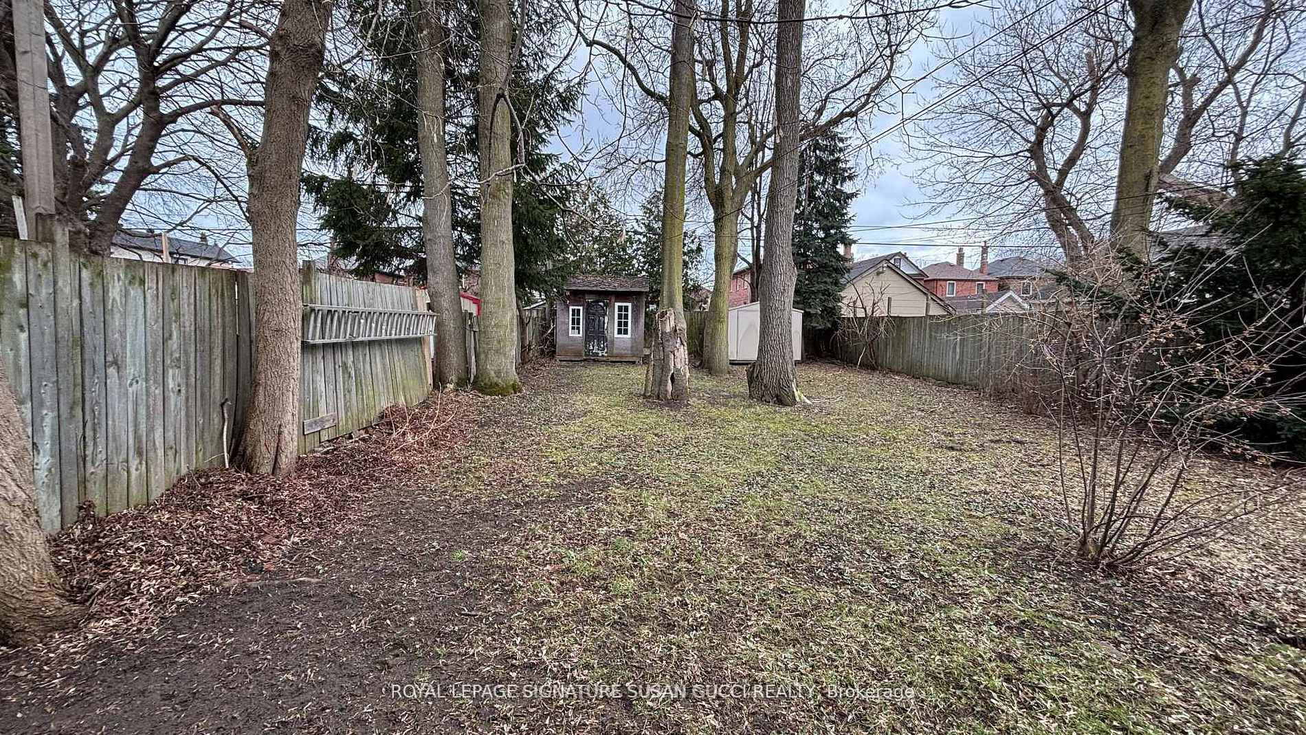 Photo 3 of 215 Gowan Avenue, Toronto, Danforth Village-East York — HOMEH