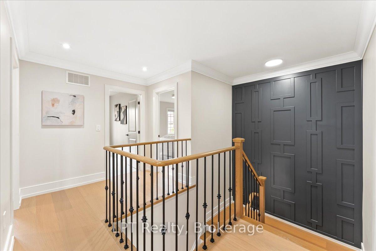 Photo 19 of 47 Atlantis Drive, Orillia — HOMEH